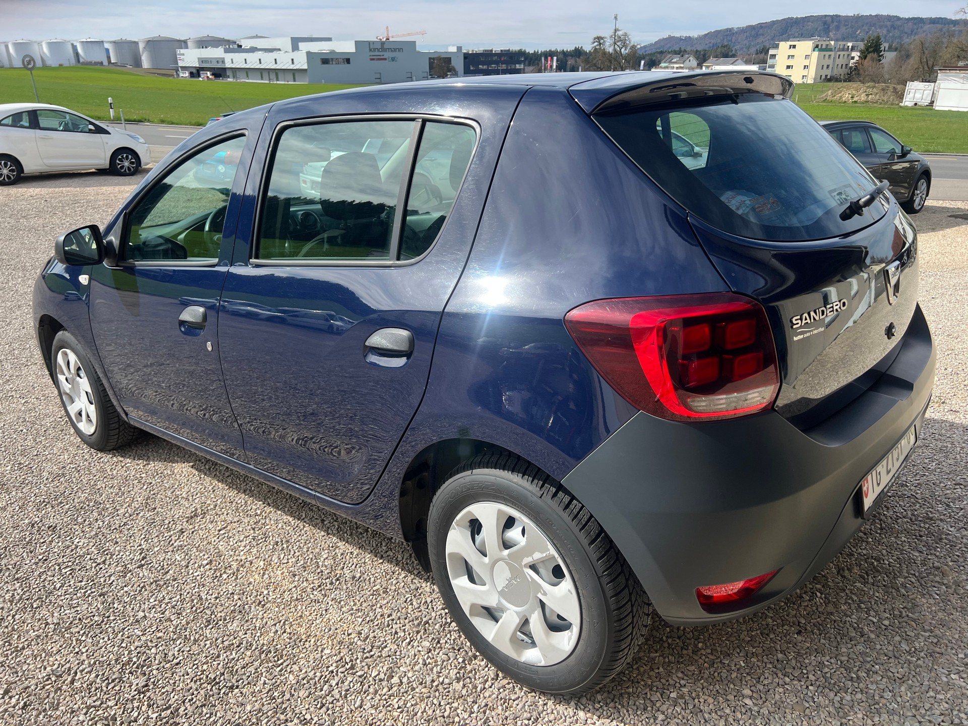 DACIA Sandero 1.0 Lauréate-image-3