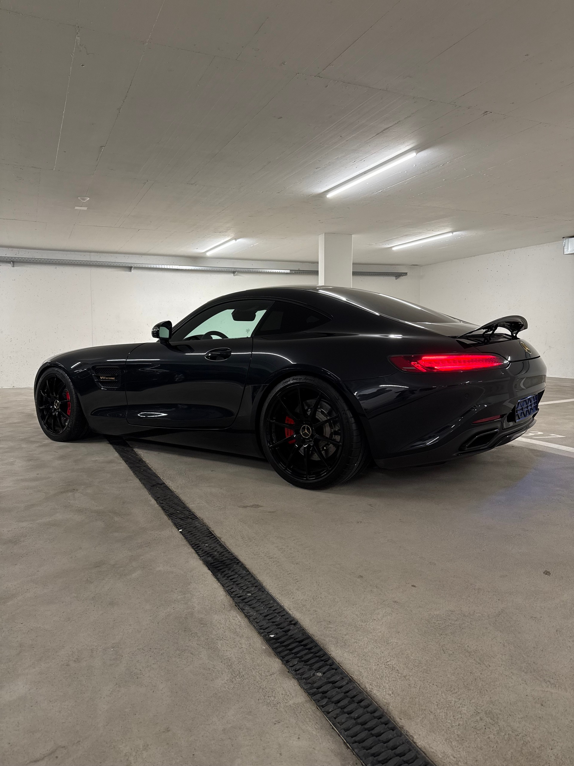 MERCEDES-BENZ AMG GT S Speedshift DCT-image-5