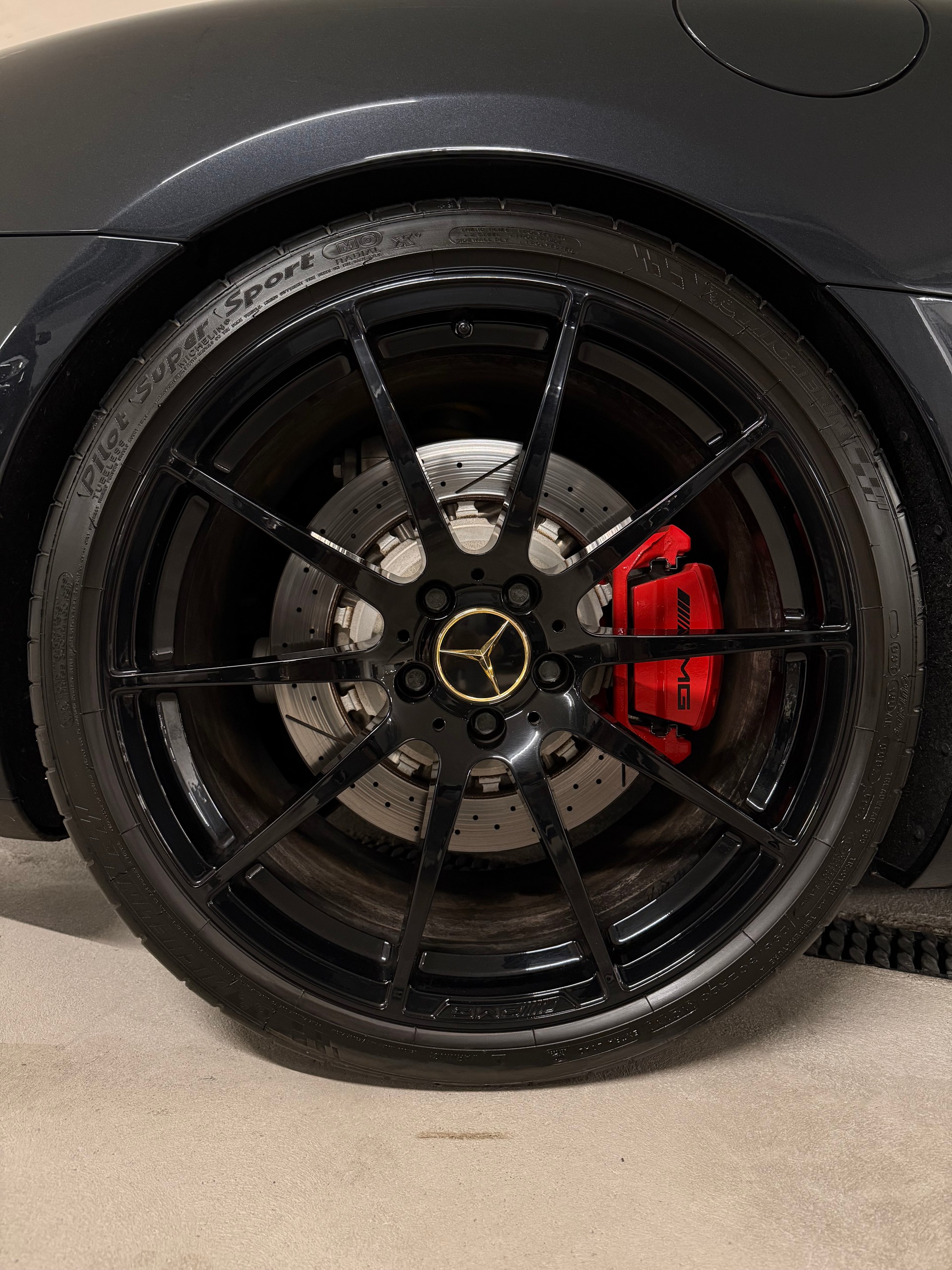 MERCEDES-BENZ AMG GT S Speedshift DCT-image-19