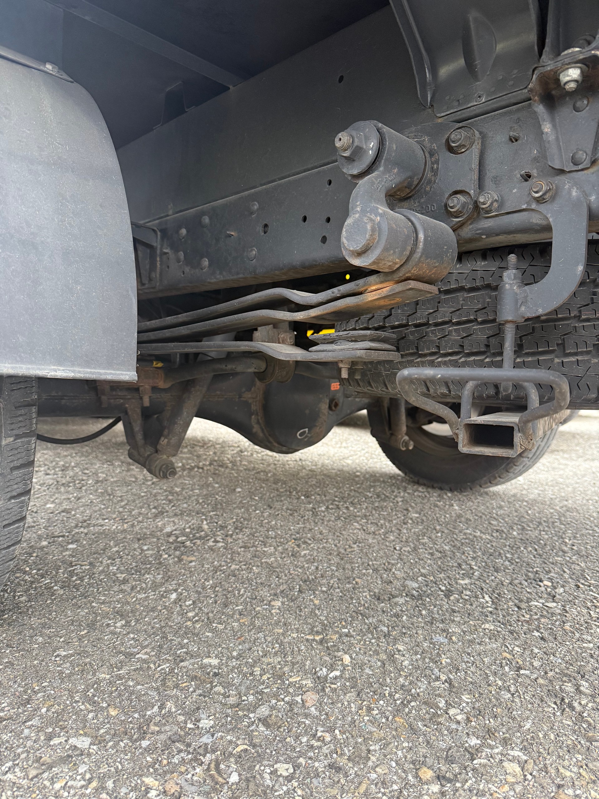 NISSAN CABSTAR-image-9
