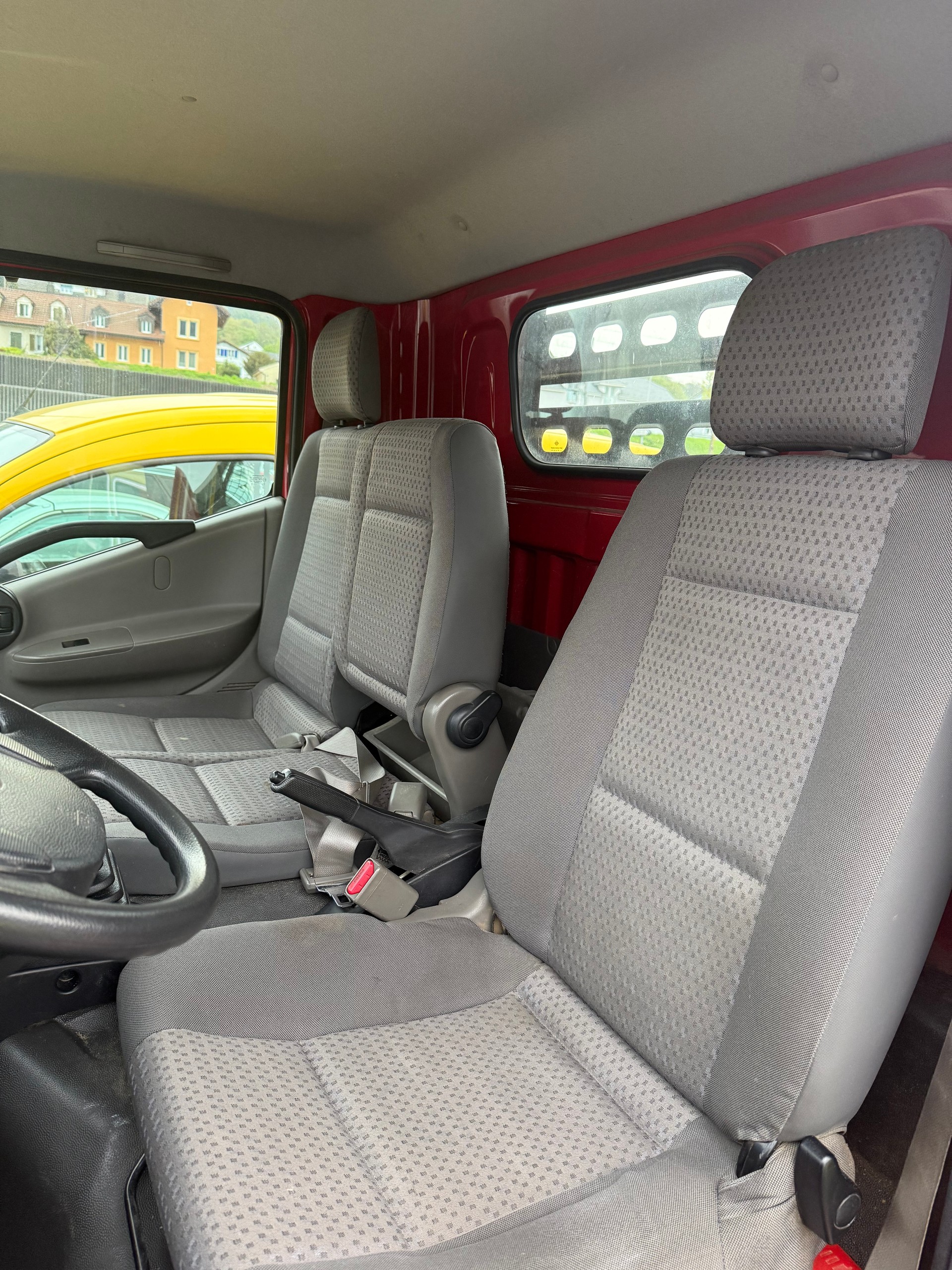 NISSAN CABSTAR-image-12