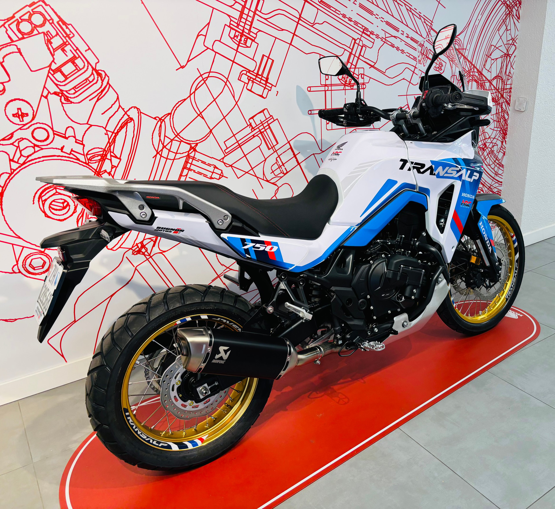 HONDA HRC Transalp 750 by BUGNON MOTOS E-Clutch-image-3