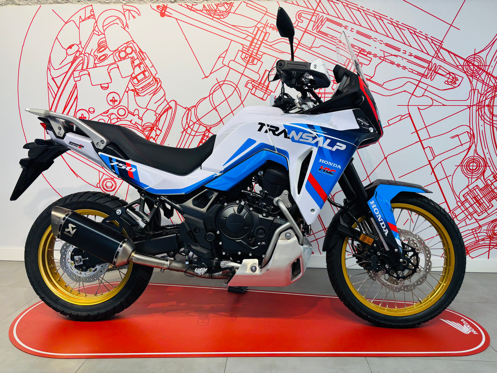 HONDA HRC Transalp 750 by BUGNON MOTOS-image-6