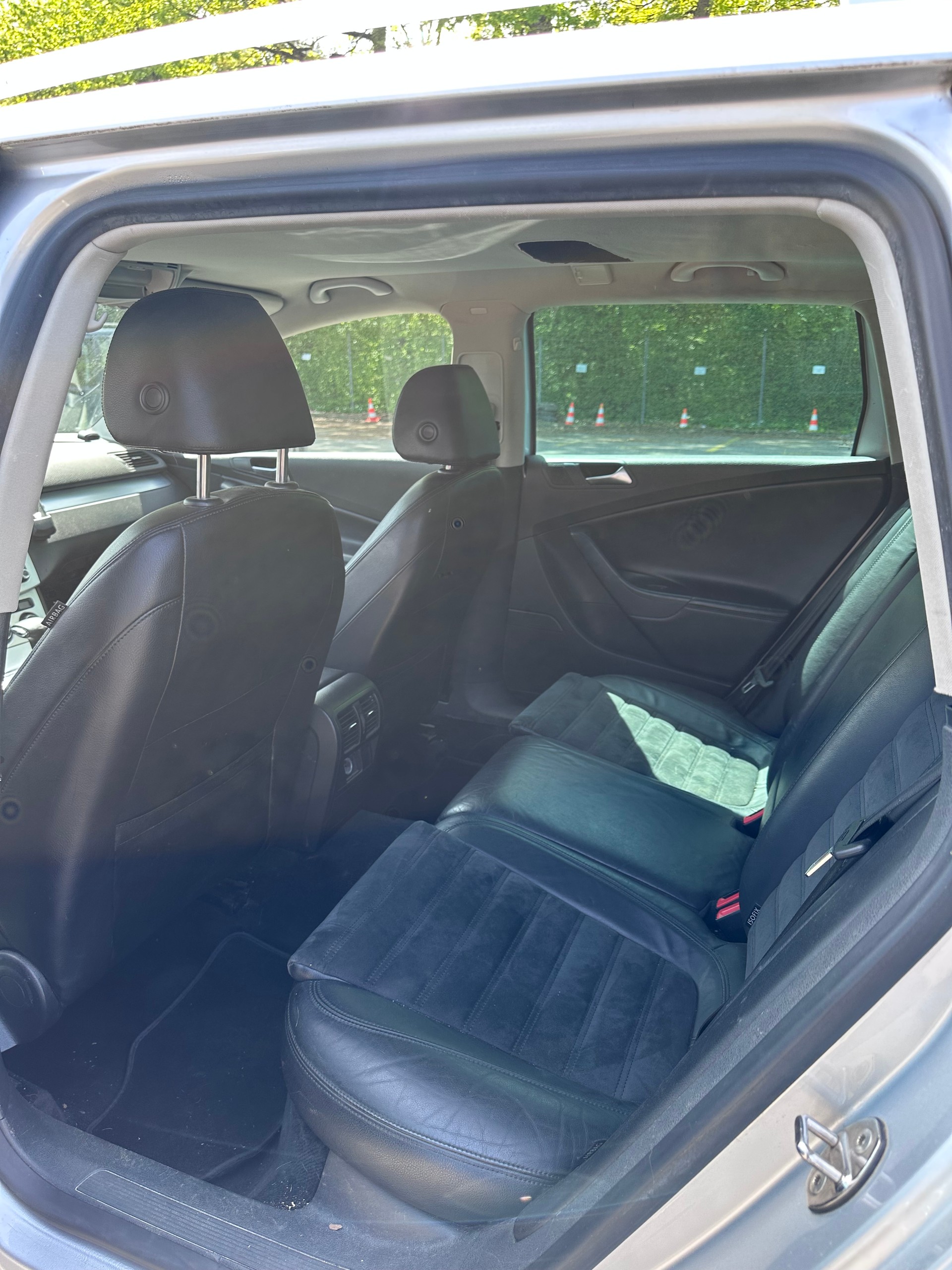 VW Passat Variant 1.8 TSI Sportline Tiptronic-image-7