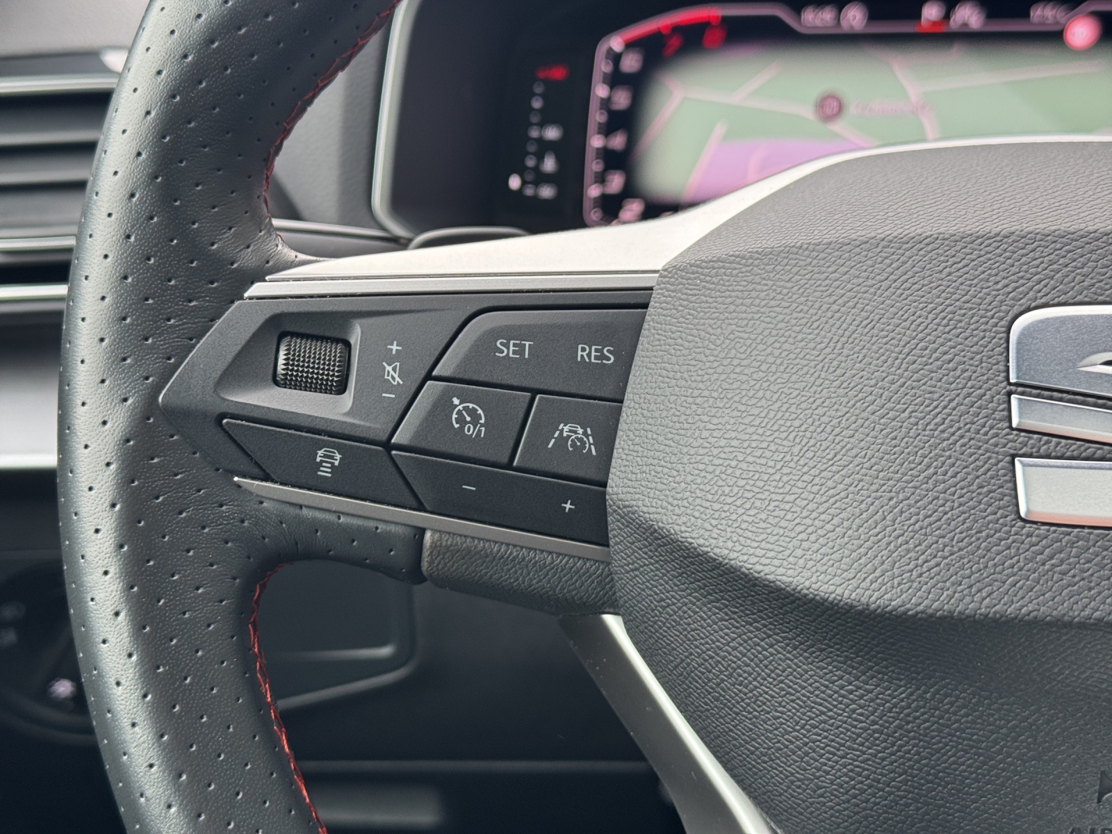 SEAT Tarraco 2.0 TSI Hola FR 4Drive DSG-image-10
