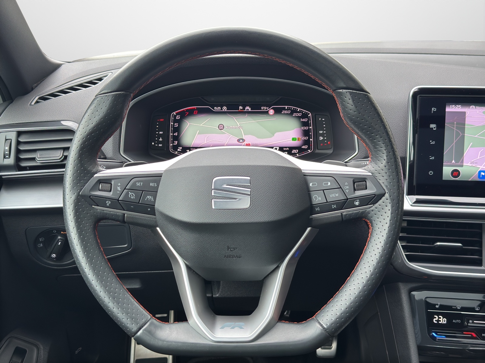 SEAT Tarraco 2.0 TSI Hola FR 4Drive DSG-image-9