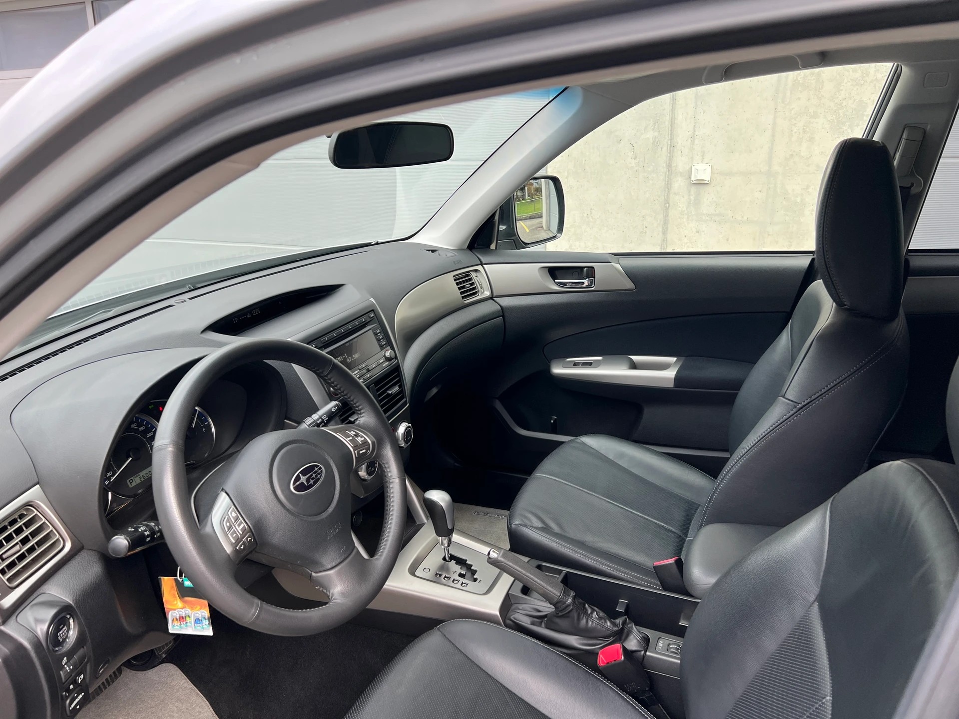 SUBARU Forester 2.5XS Special Edition Automatic 1.Hand *Km garantiert*-image-8