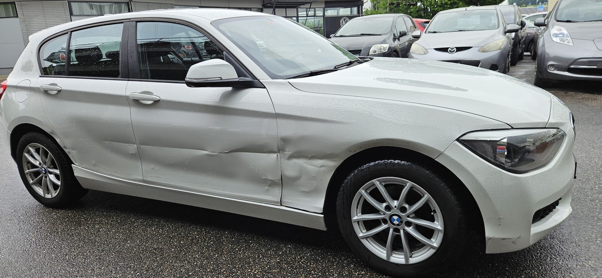 BMW 116i-image-7