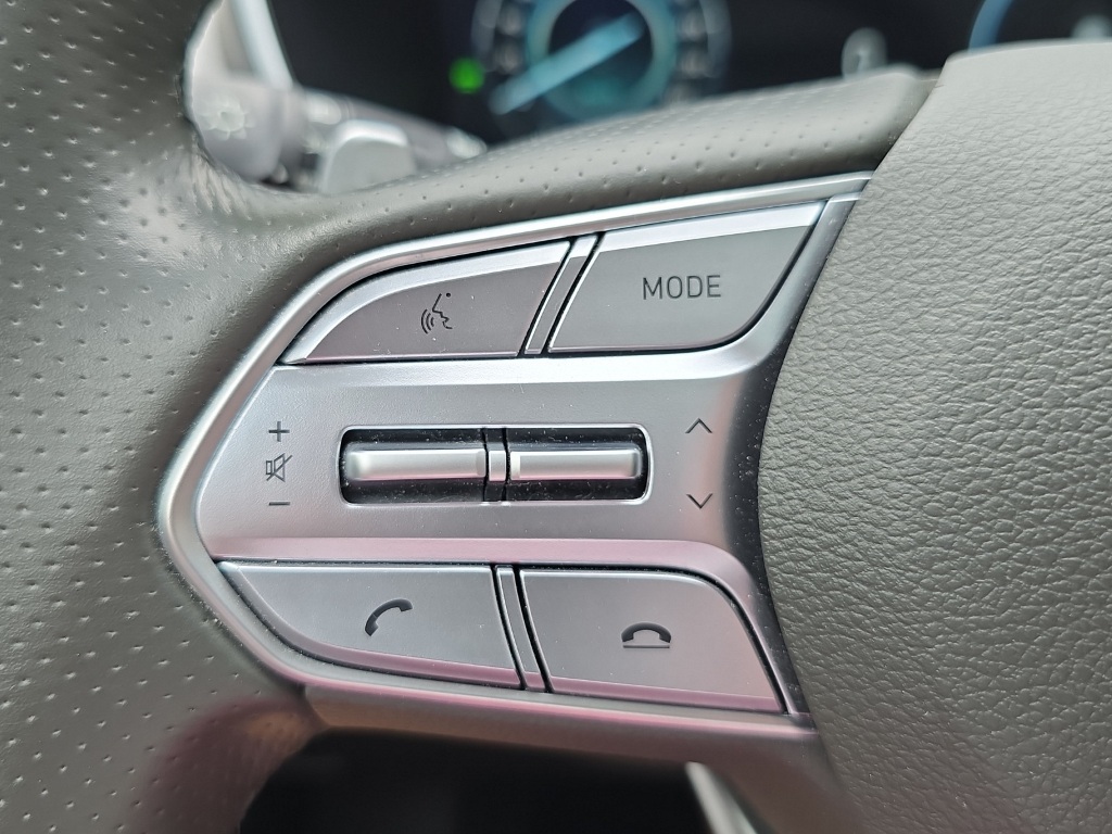 HYUNDAI Santa Fe 1.6 T-GDi PHEV Vertex-image-30