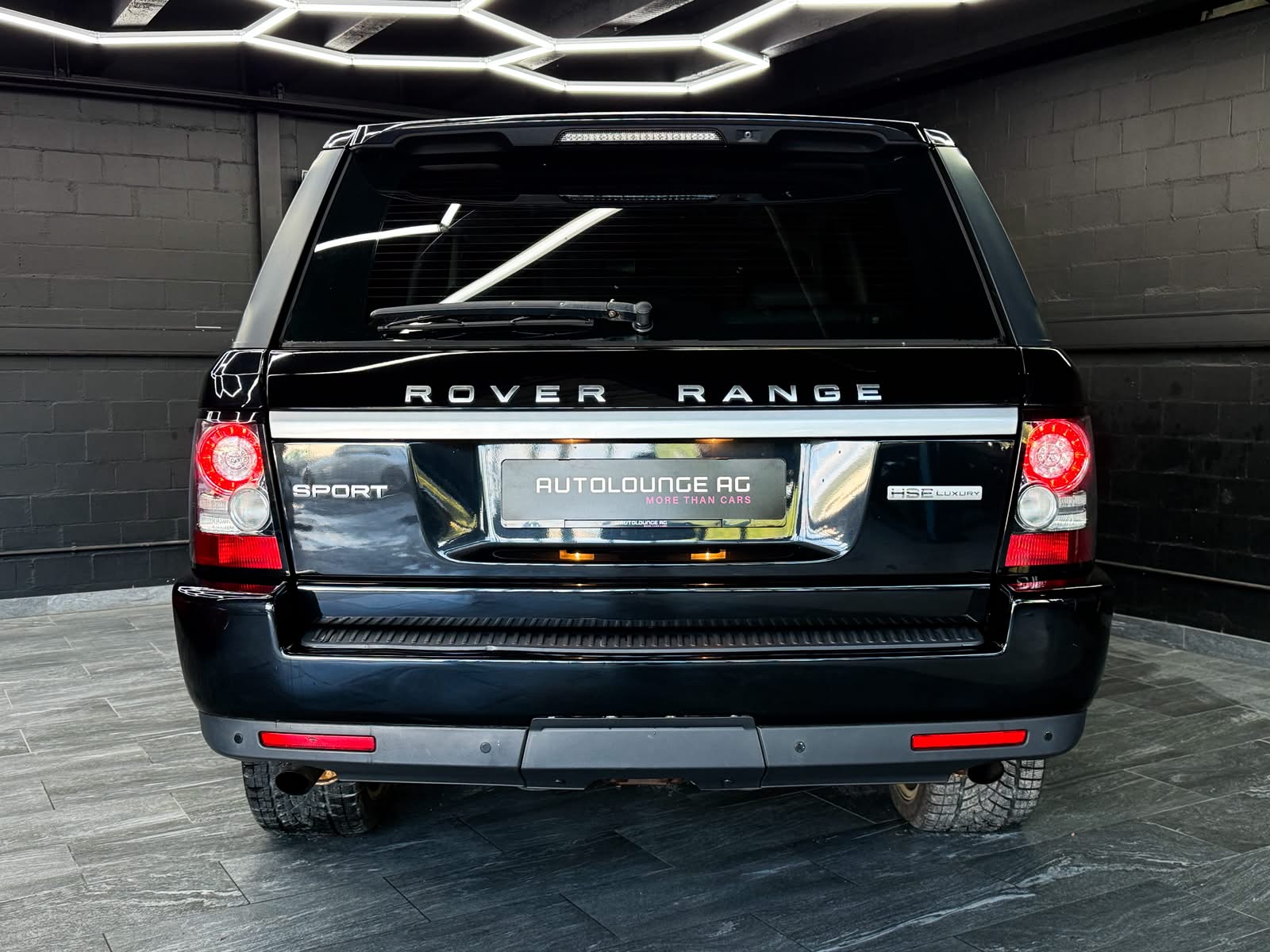LAND ROVER Range Rover Sport 3.0 TDV6 SE Automatic-image-6