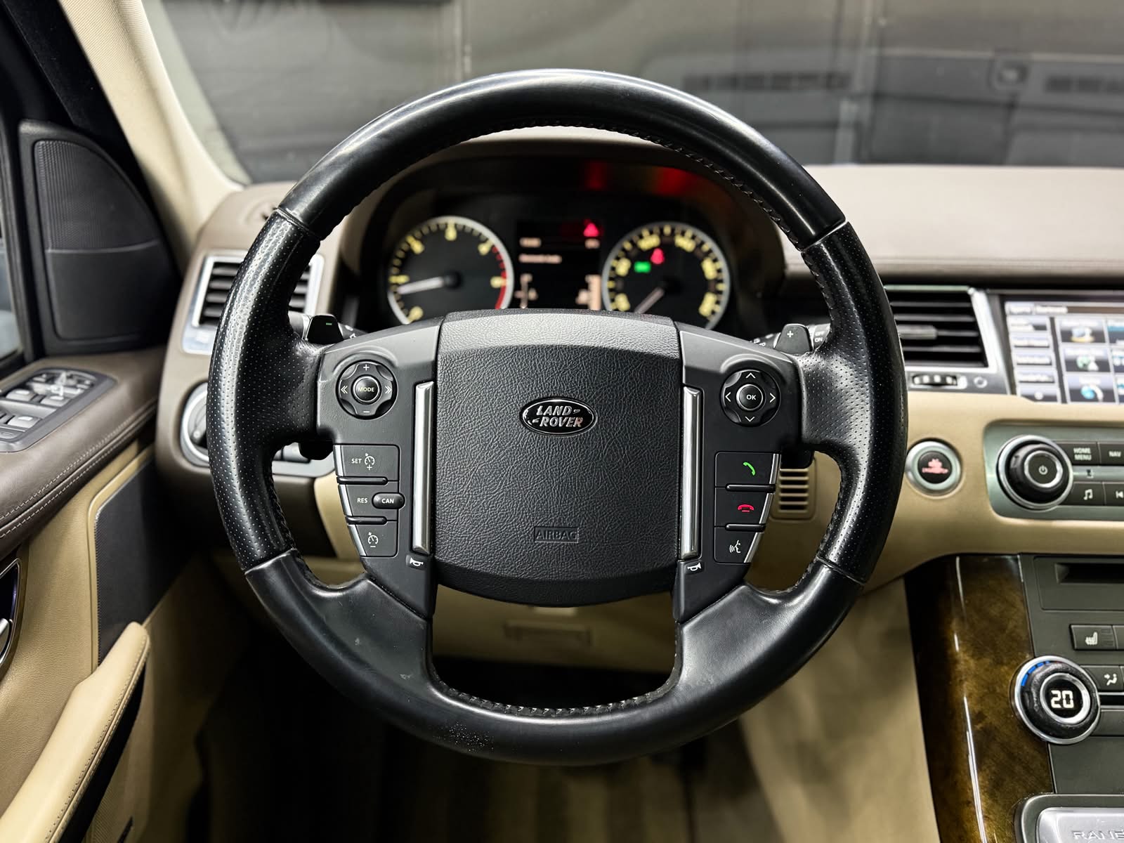 LAND ROVER Range Rover Sport 3.0 TDV6 SE Automatic-image-10