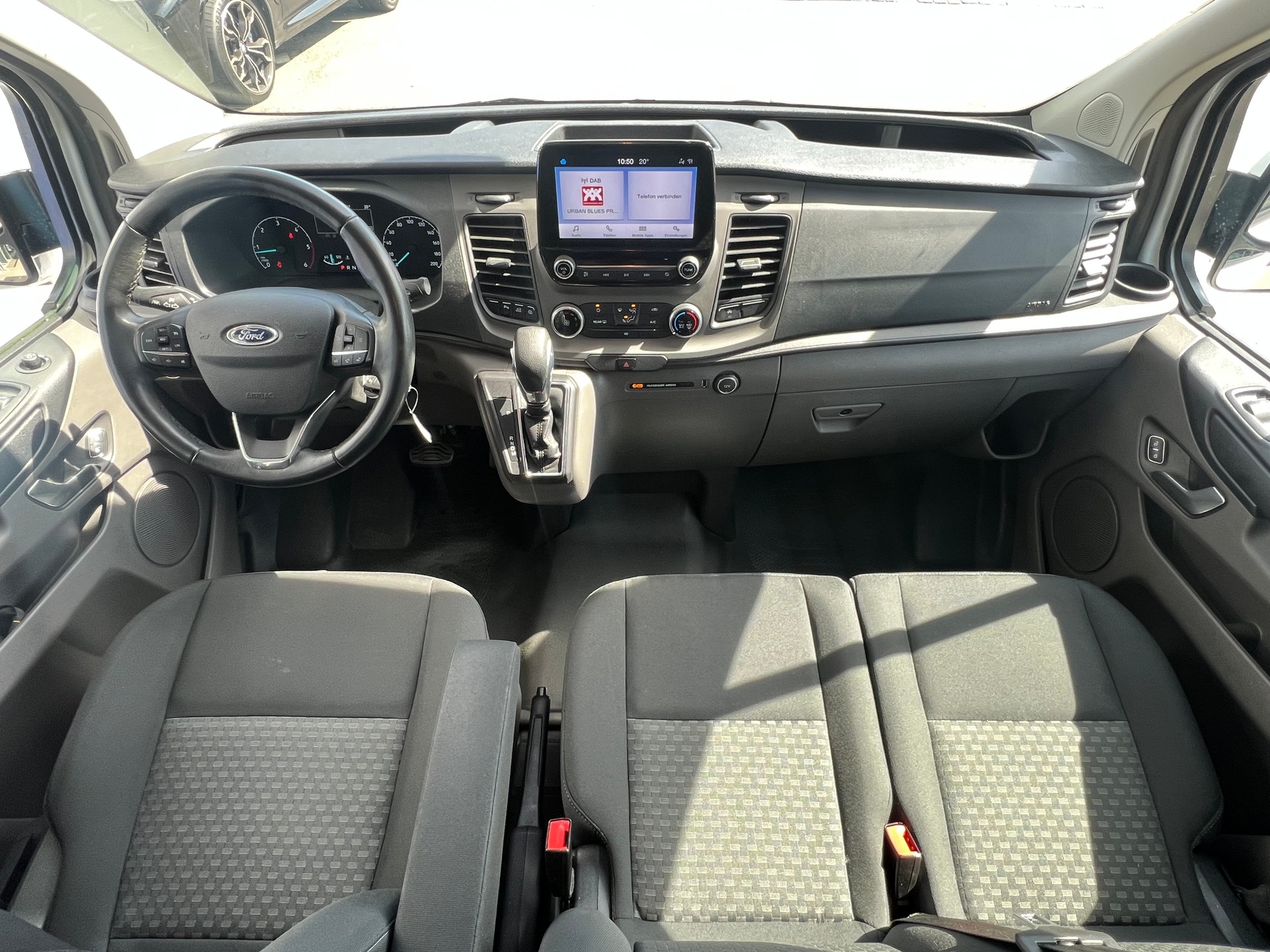 FORD Transit C Kombi 320 L2 2.0 TDCi 130 Trend * 9 Plätze * AHK *-image-7