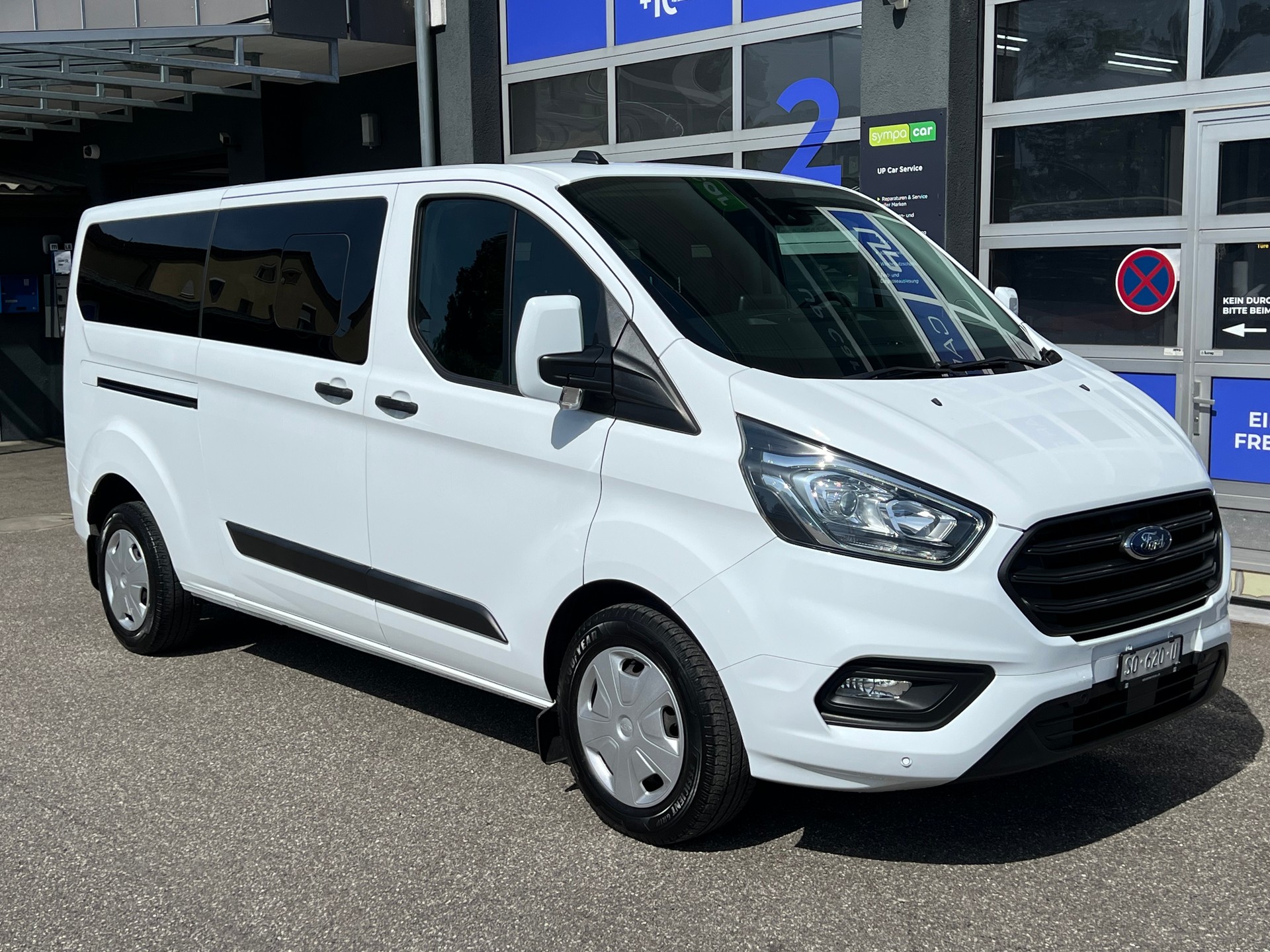 FORD Transit C Kombi 320 L2 2.0 TDCi 130 Trend * 9 Plätze * AHK *-showroom-element-2