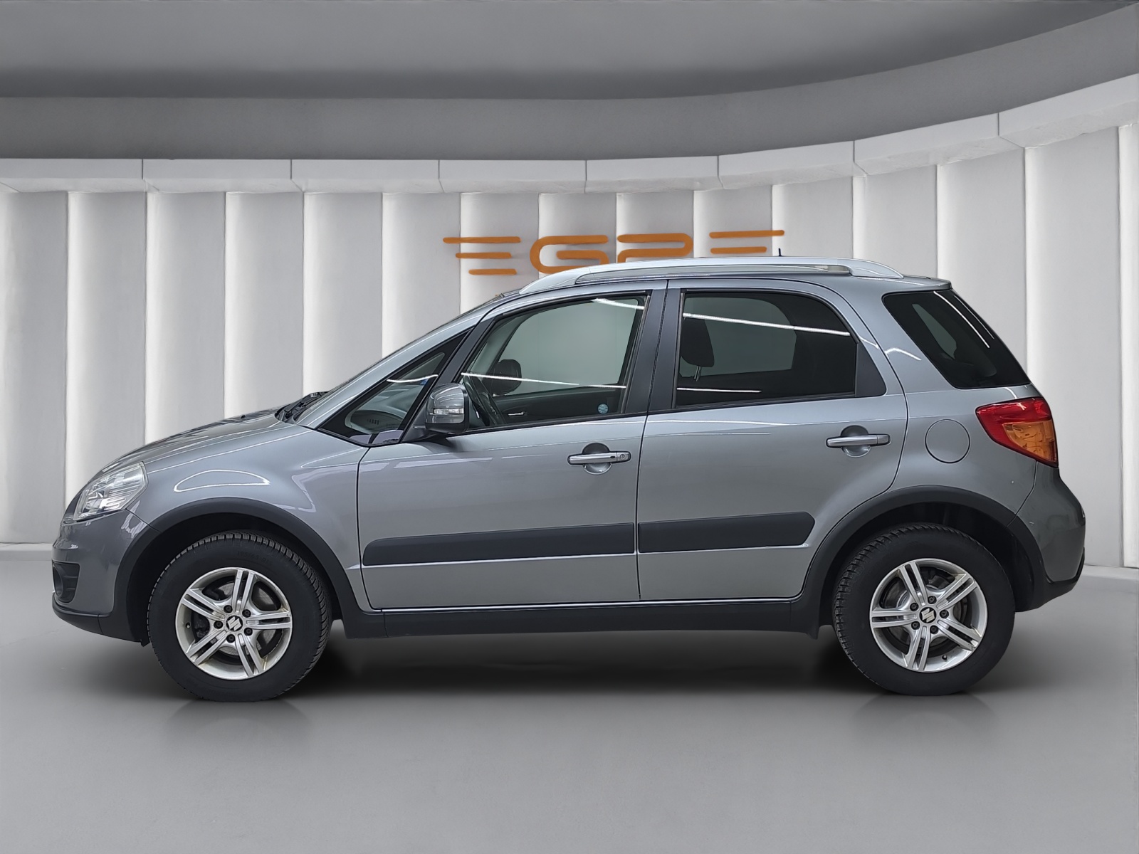 SUZUKI SX4 1.6 16V GL Top S.Cellano 4WD-showroom-element-3