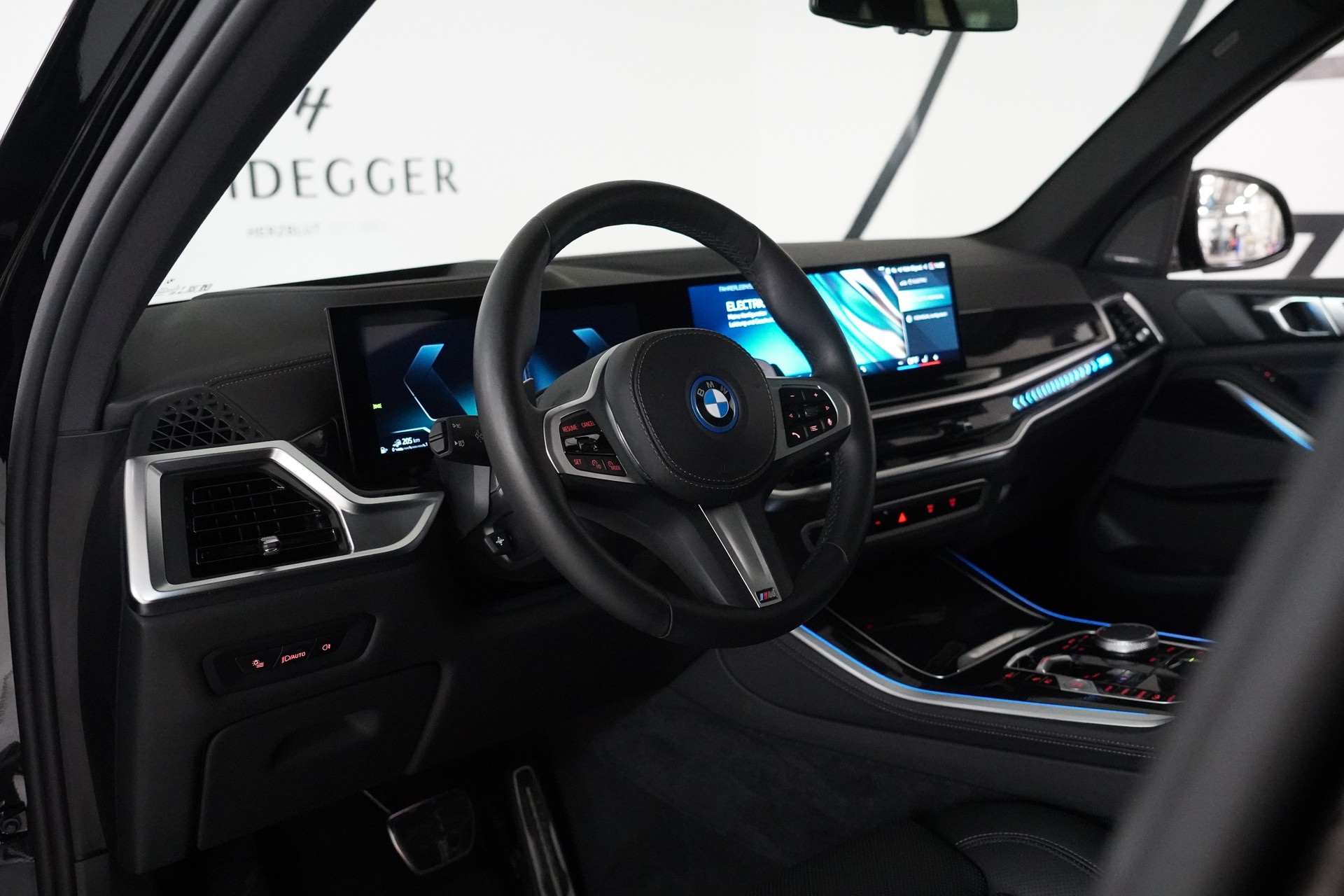 BMW X5 xDrive 50e M Sport Steptronic-image-23