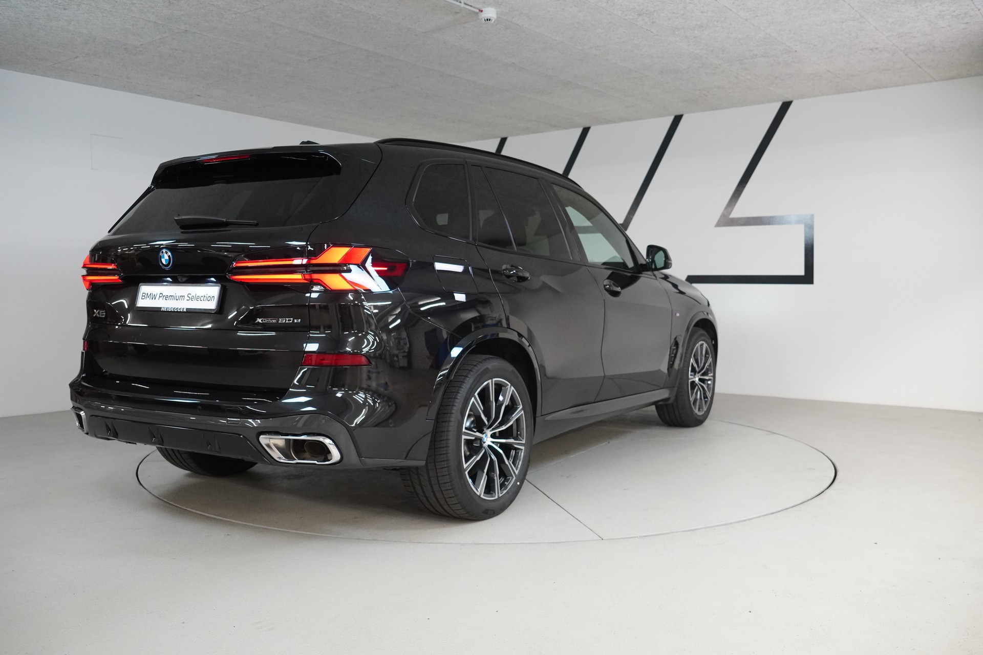 BMW X5 xDrive 50e M Sport Steptronic-image-7
