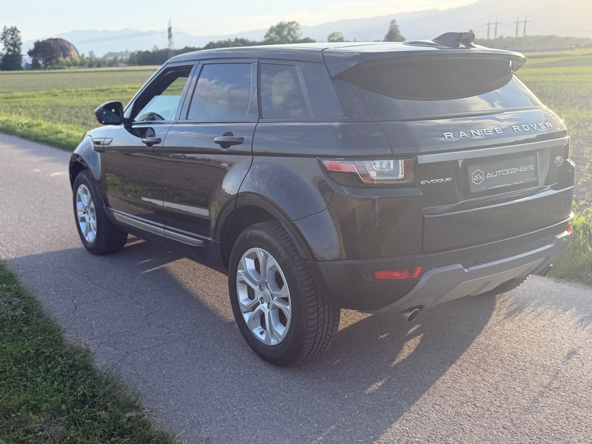 LAND ROVER Range Rover Evoque 2.0 TD4 HSE AT9-image-6