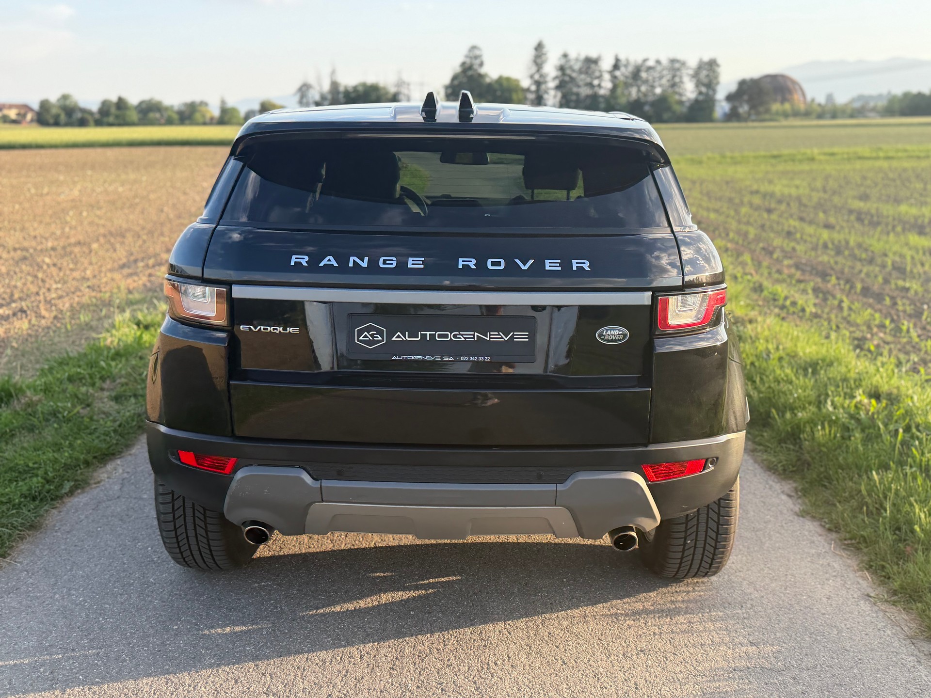 LAND ROVER Range Rover Evoque 2.0 TD4 HSE AT9-image-5