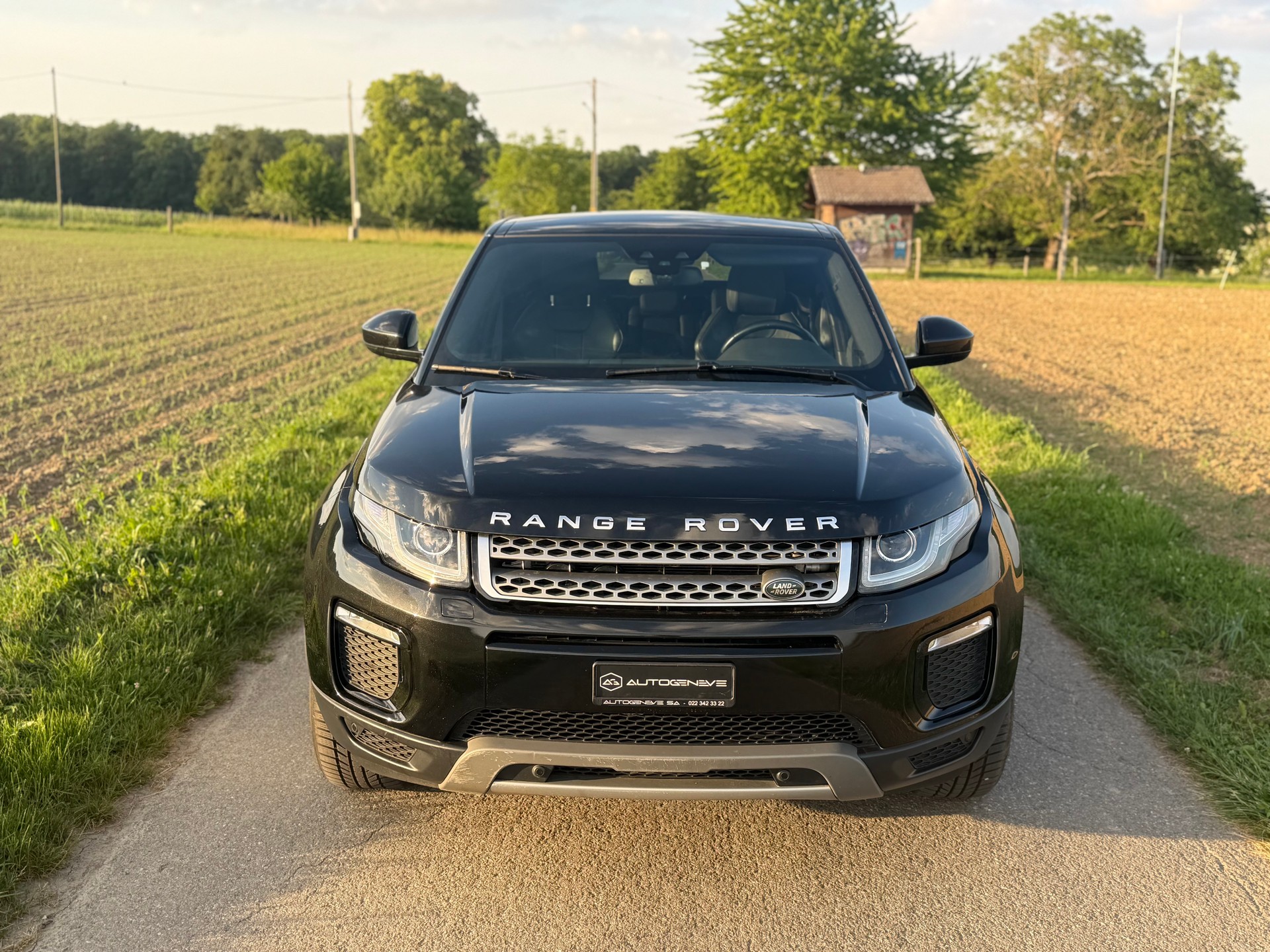 LAND ROVER Range Rover Evoque 2.0 TD4 HSE AT9-image-1