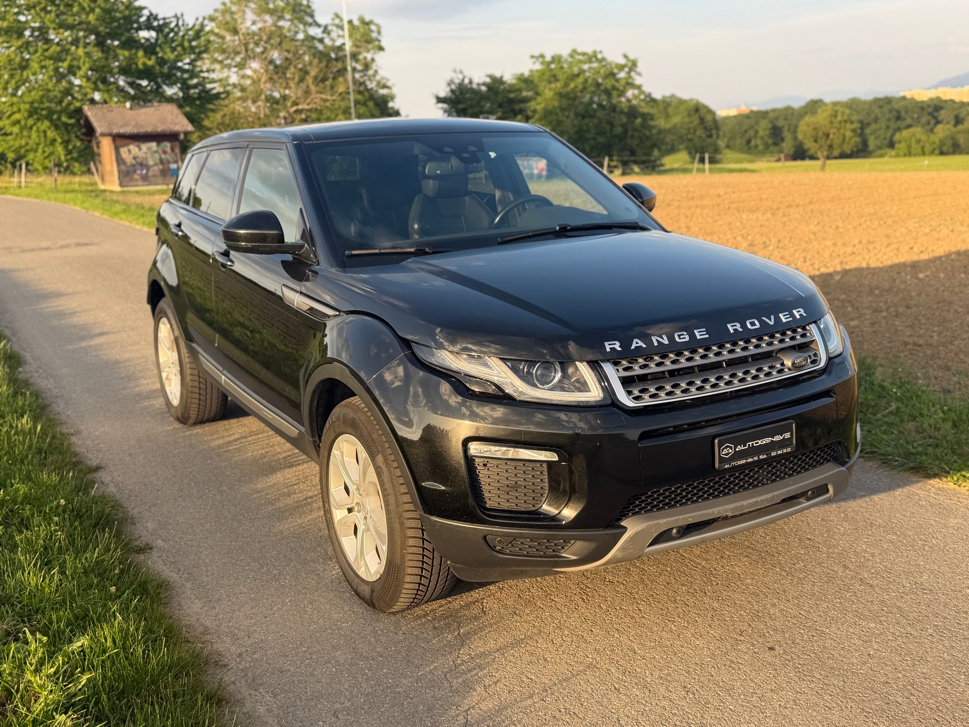 LAND ROVER Range Rover Evoque 2.0 TD4 HSE AT9-image-3
