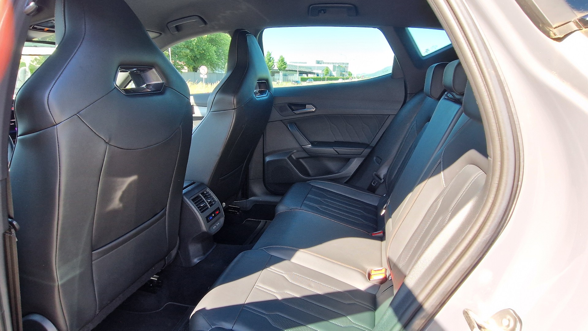 CUPRA Formentor 2.0TSI VZ 4Drive DSG-image-11