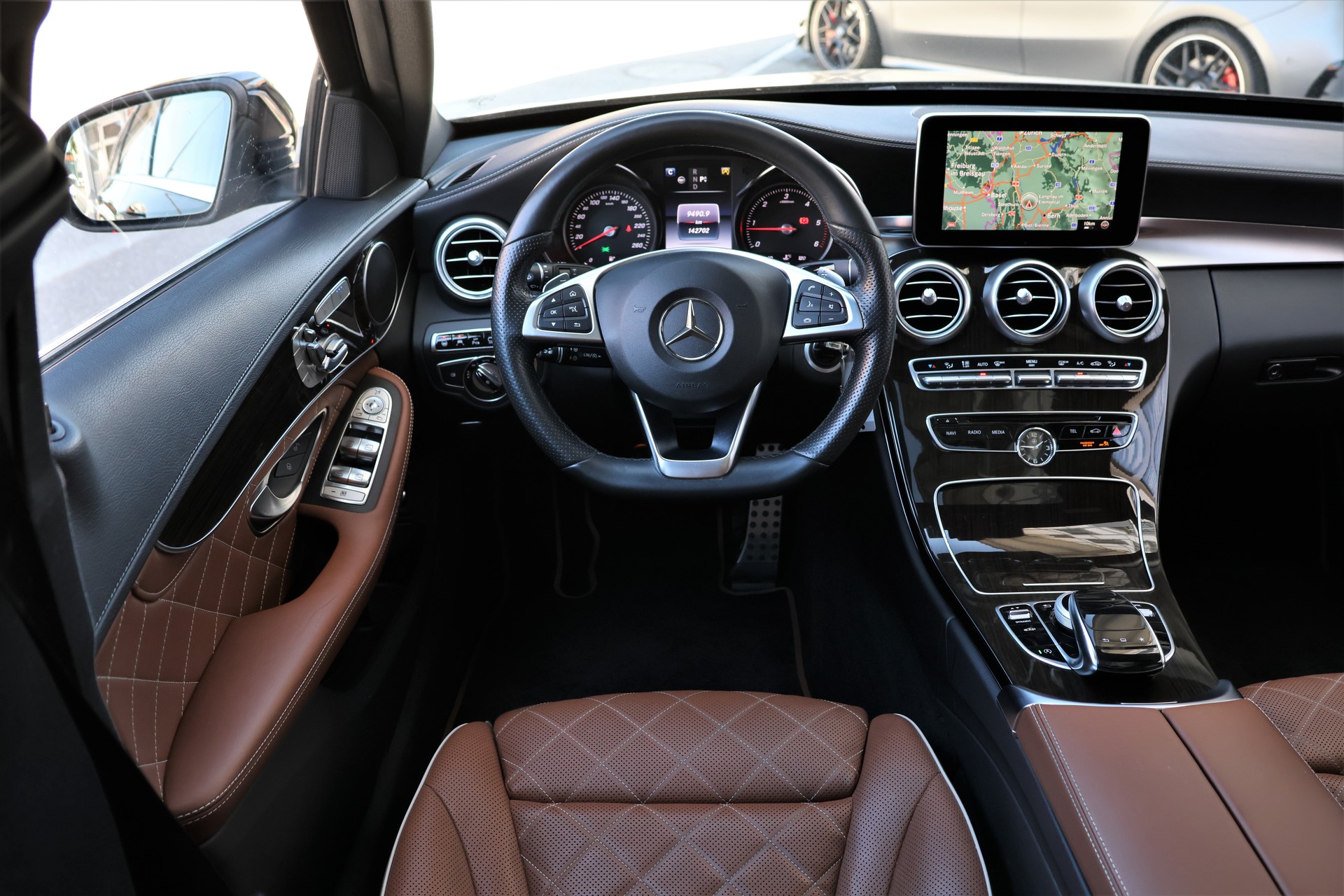 MERCEDES-BENZ C 250d BlueTEC AMG Line 4Matic 7G-Tronic "Designo" + 1.8T AHK-image-13