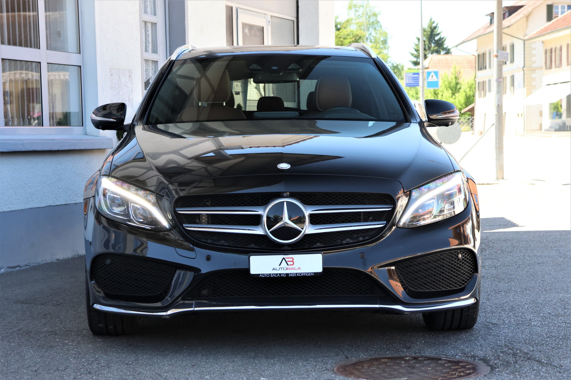 MERCEDES-BENZ C 250d BlueTEC AMG Line 4Matic 7G-Tronic "Designo" + 1.8T AHK-showroom-element-1