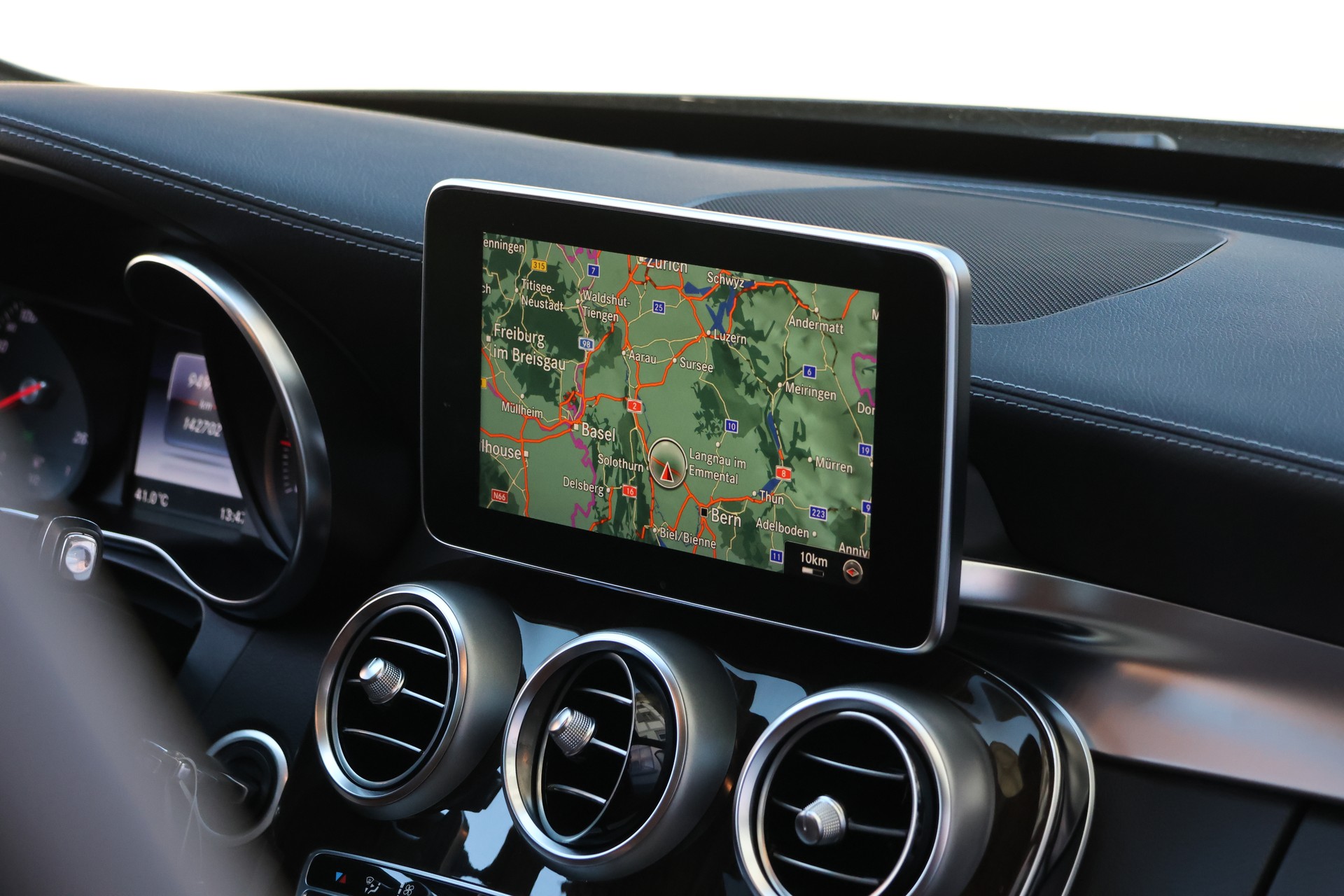 MERCEDES-BENZ C 250d BlueTEC AMG Line 4Matic 7G-Tronic "Designo" + 1.8T AHK-image-19