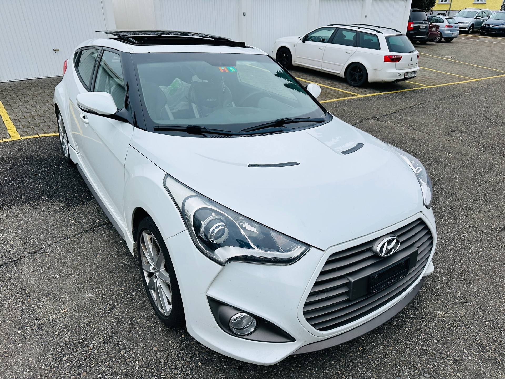 HYUNDAI Veloster 1.6 Turbo GDI-image-5