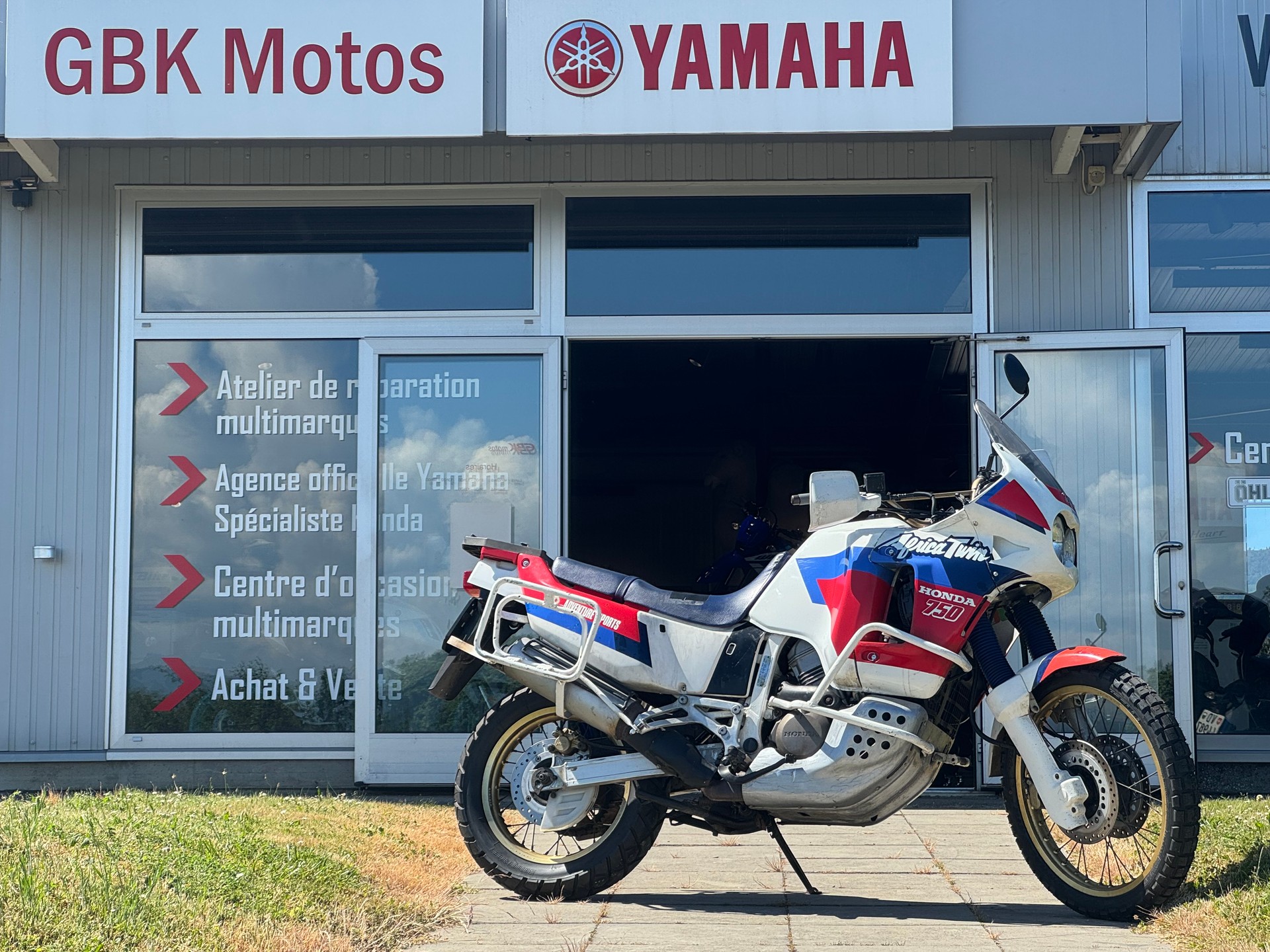 HONDA Africa Twin 750-image-0
