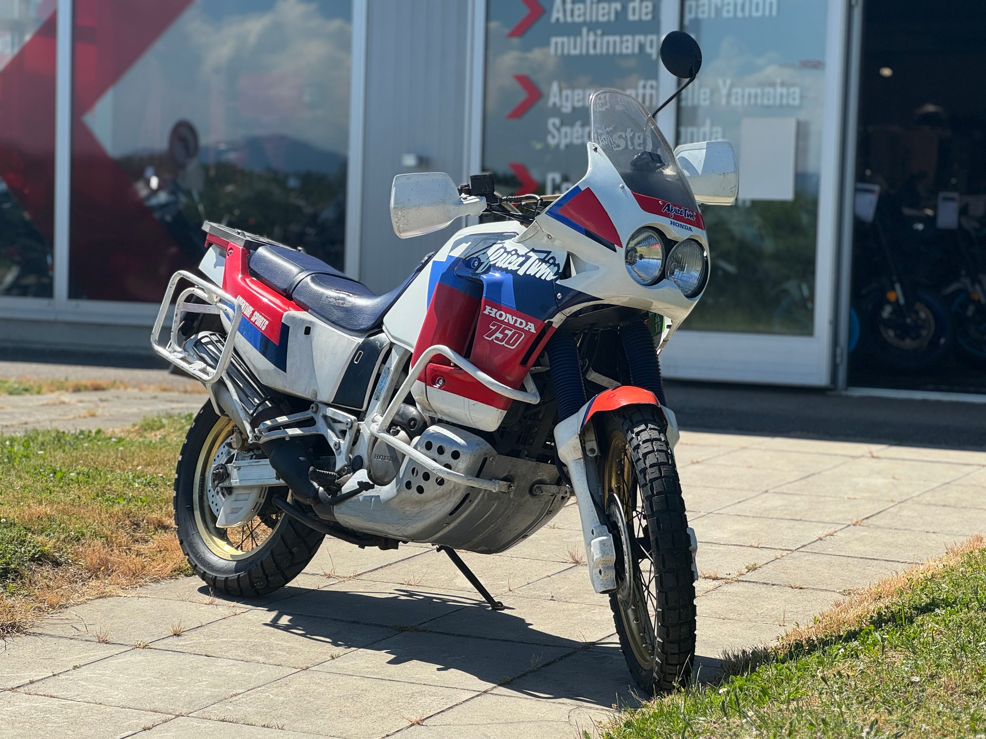 HONDA Africa Twin 750-image-5