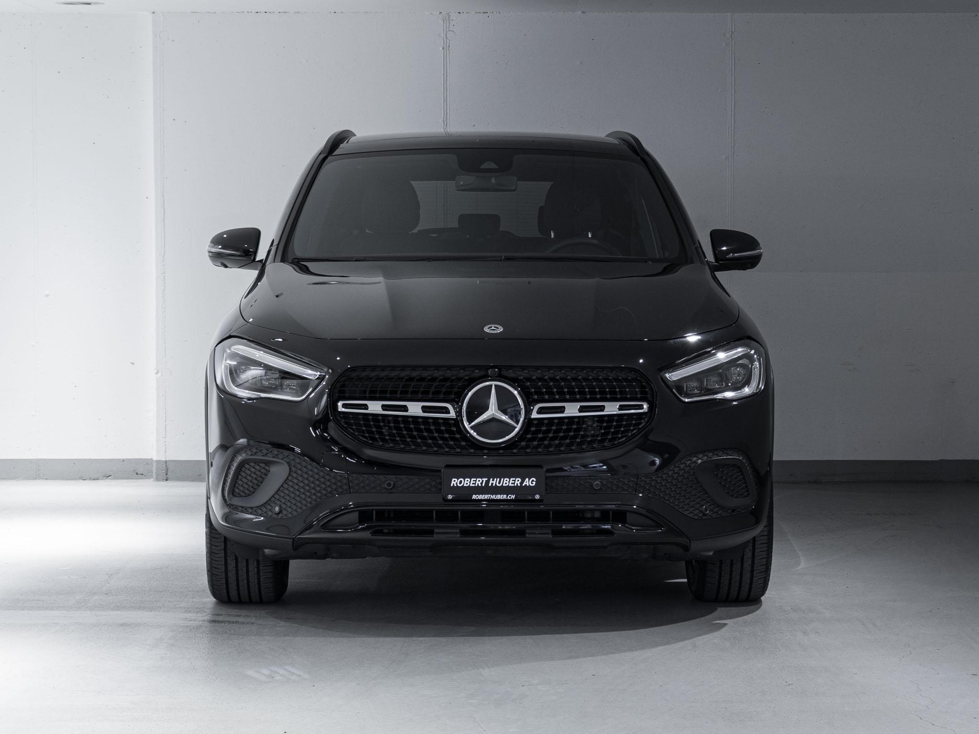 MERCEDES-BENZ GLA 250 4MATIC-image-2