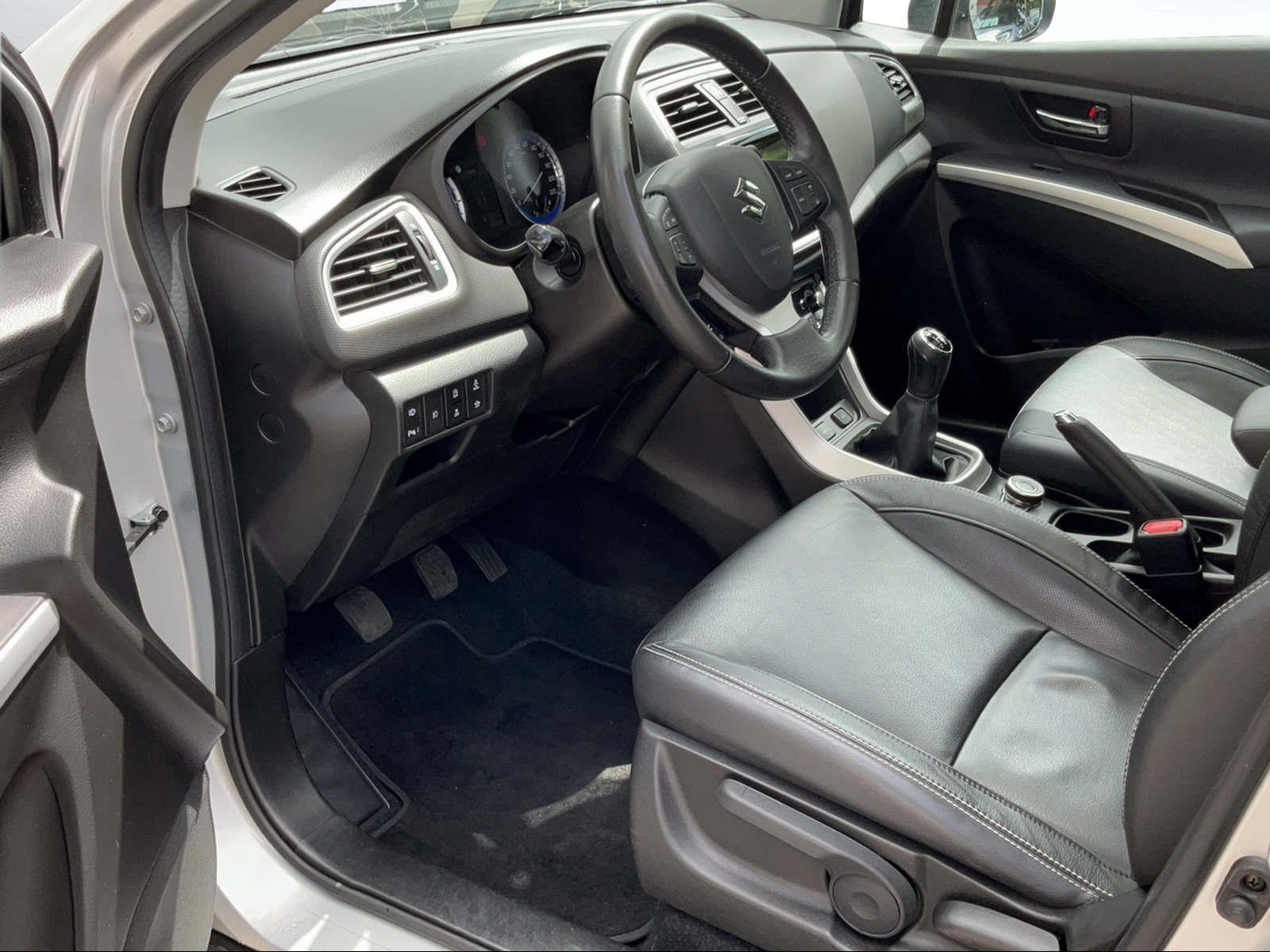 SUZUKI SX4 S-Cross 1.6 16V Sergio Cellano Top 4x4-image-5