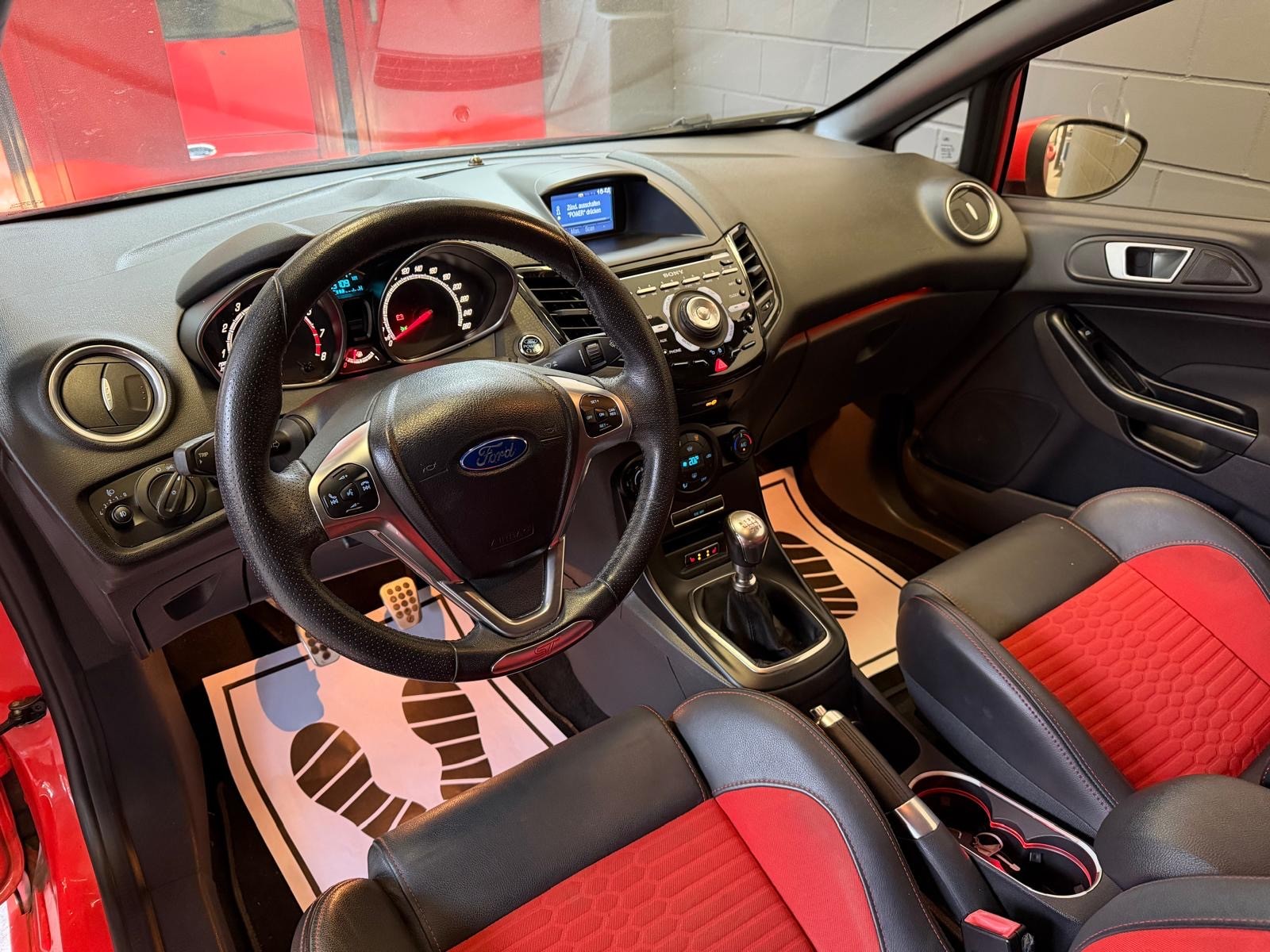 FORD Fiesta 1.6 SCTi ST-2 //NEU AB MFK!-image-12