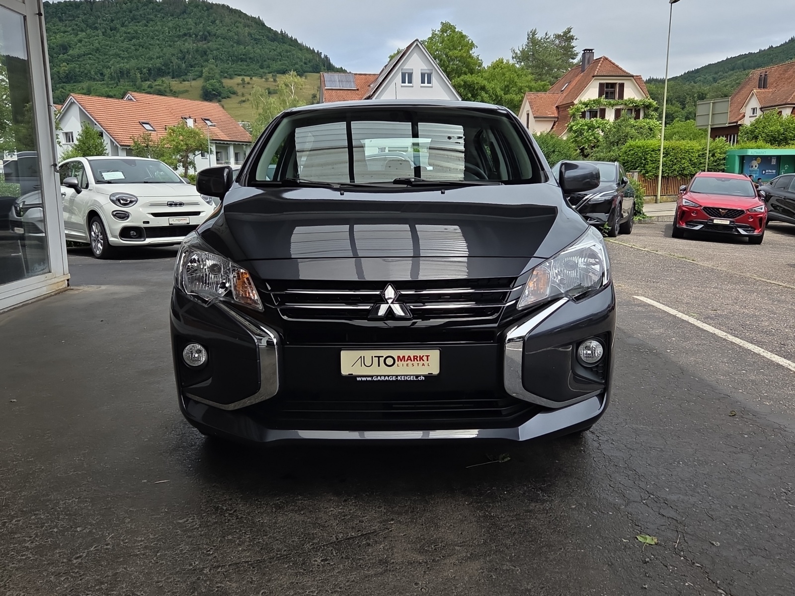 MITSUBISHI Space Star 1.2 Inform-showroom-element-3