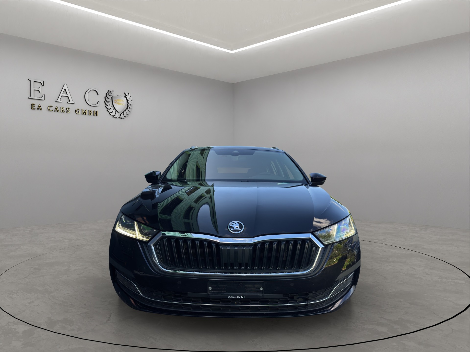 SKODA Octavia Combi 2.0 TDI DSG Style 4x4-image-7
