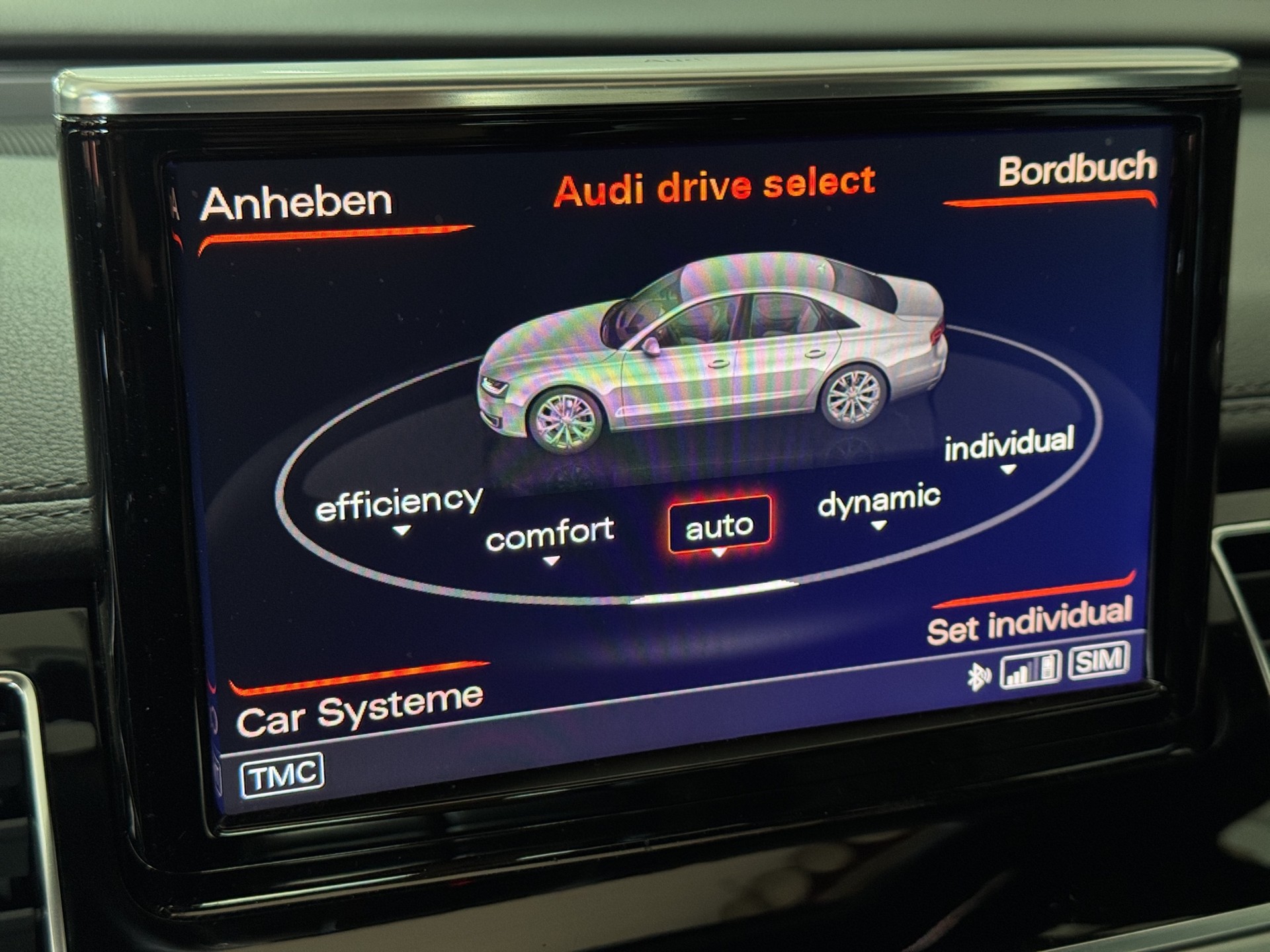 AUDI A8 3.0 V6 TDI quattro *Pano-Luftfederung-Bose*-image-19