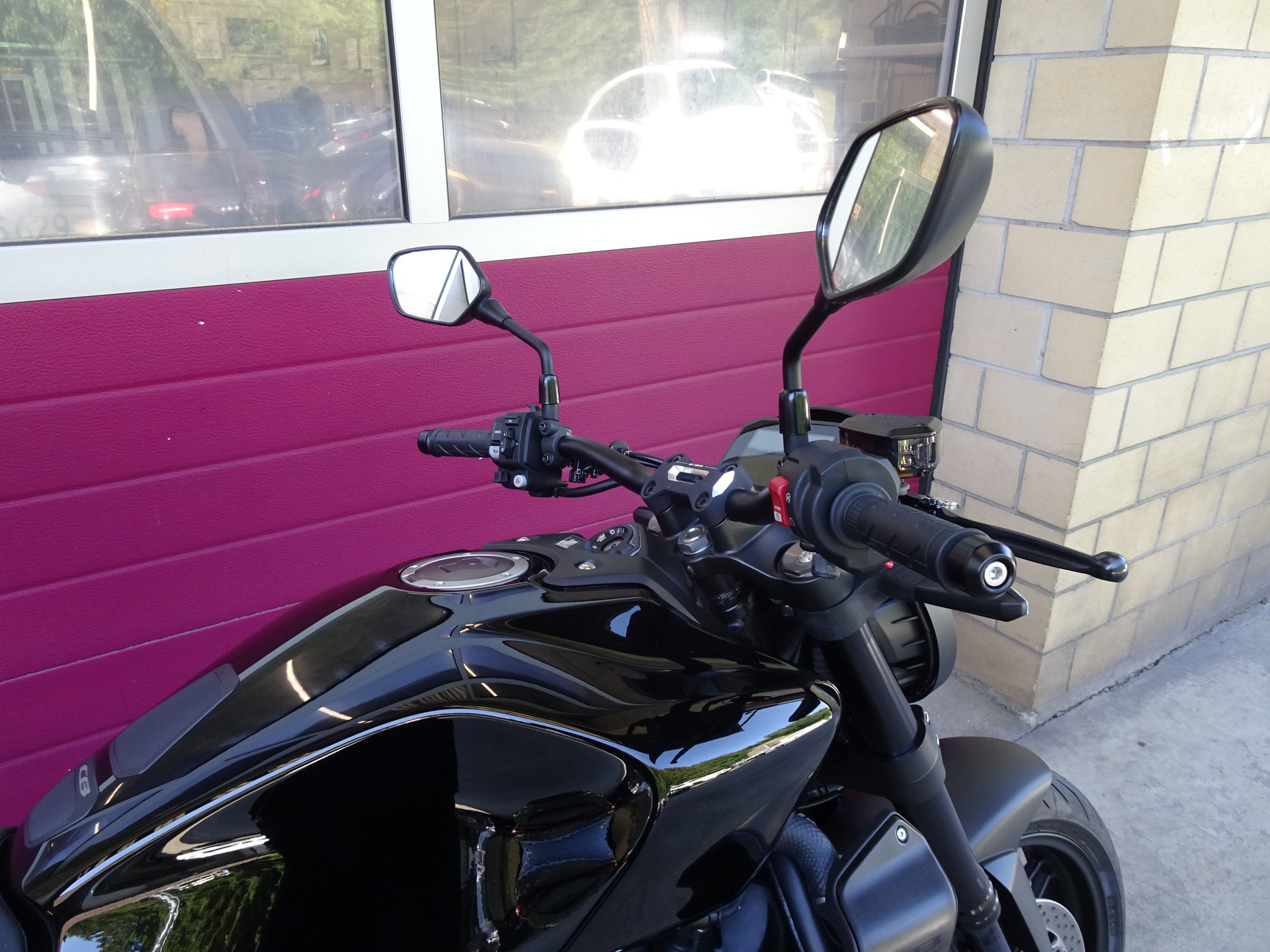 HONDA CB 1000 R Black Edition-image-4