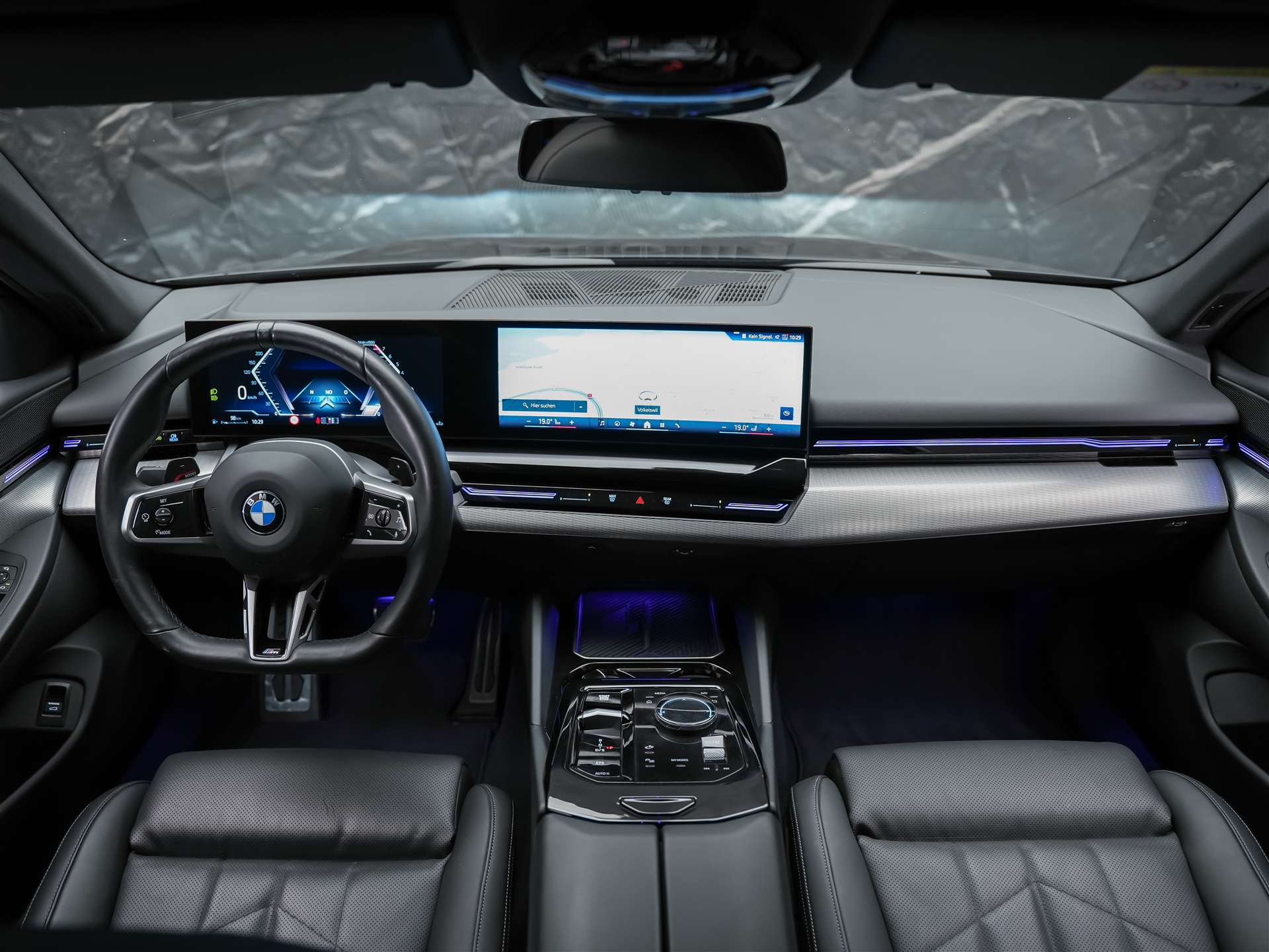 BMW 520i M Sport Steptronic *Werksgarantie*21" Felgen*El. Sitze mit Memory*-image-18