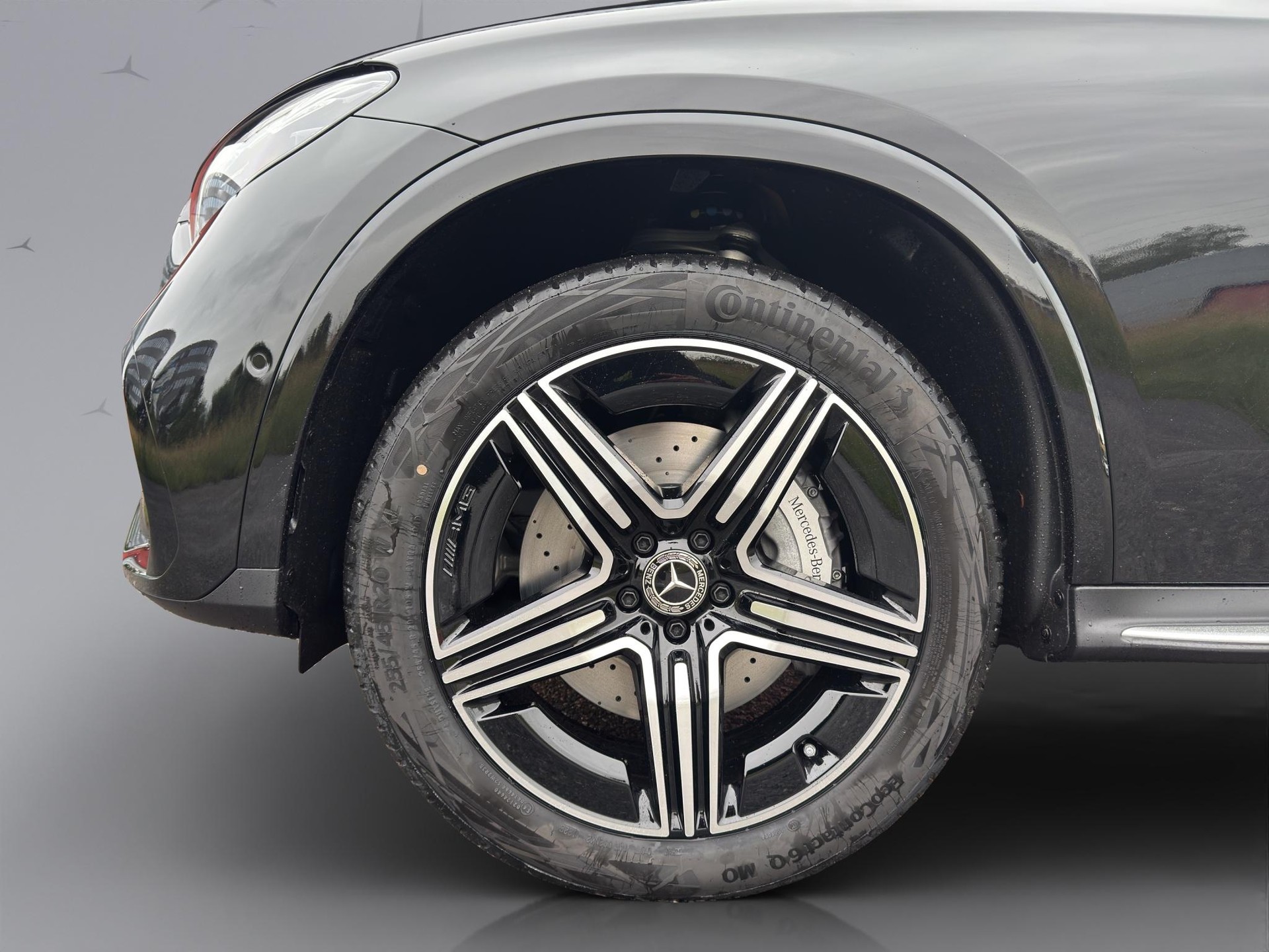 MERCEDES-BENZ GLC 400 e EQ Star AMG Line 4matic-image-19
