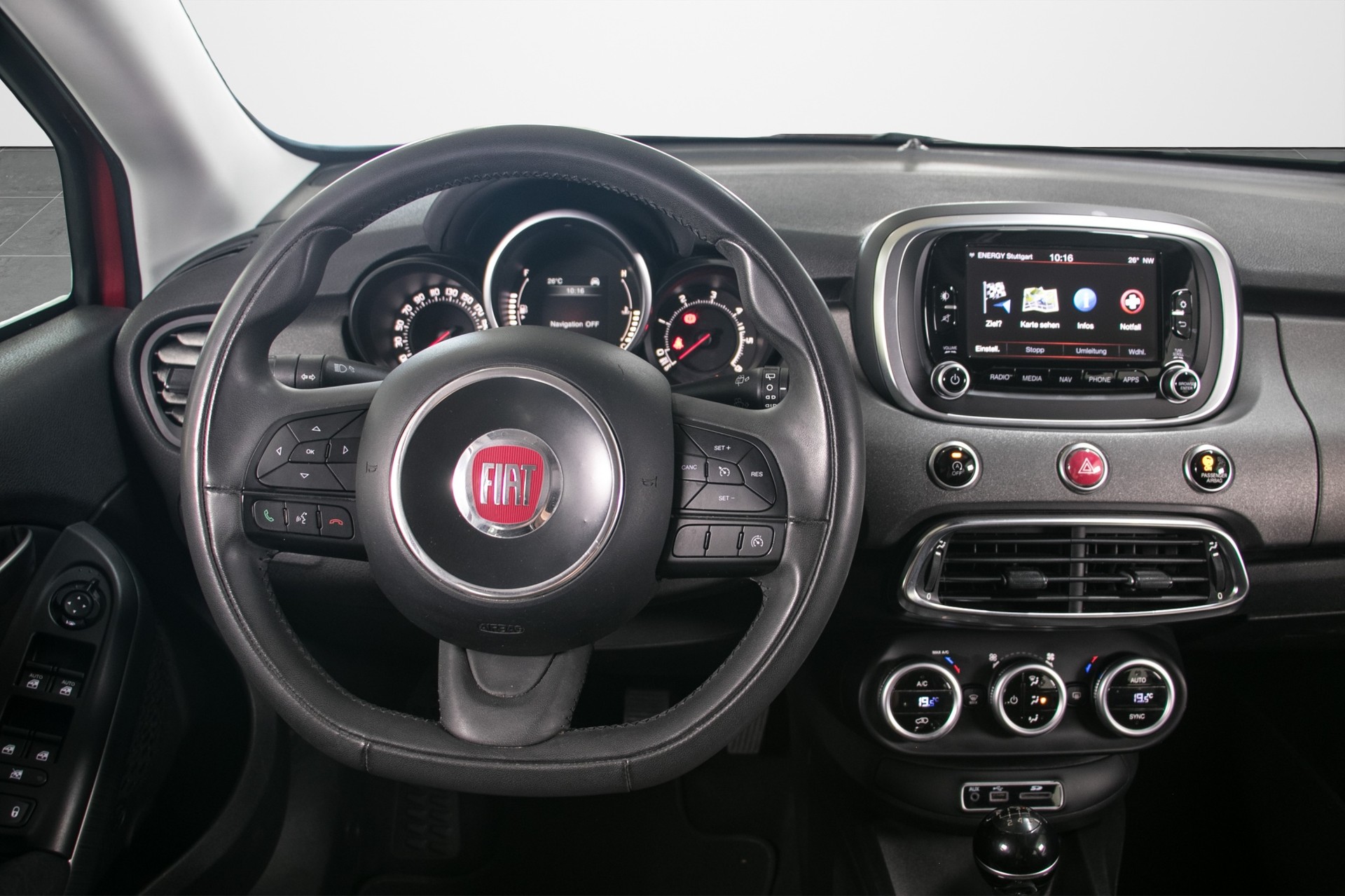 FIAT 500X 2.0 MJ Cross Plus 4x4-image-4