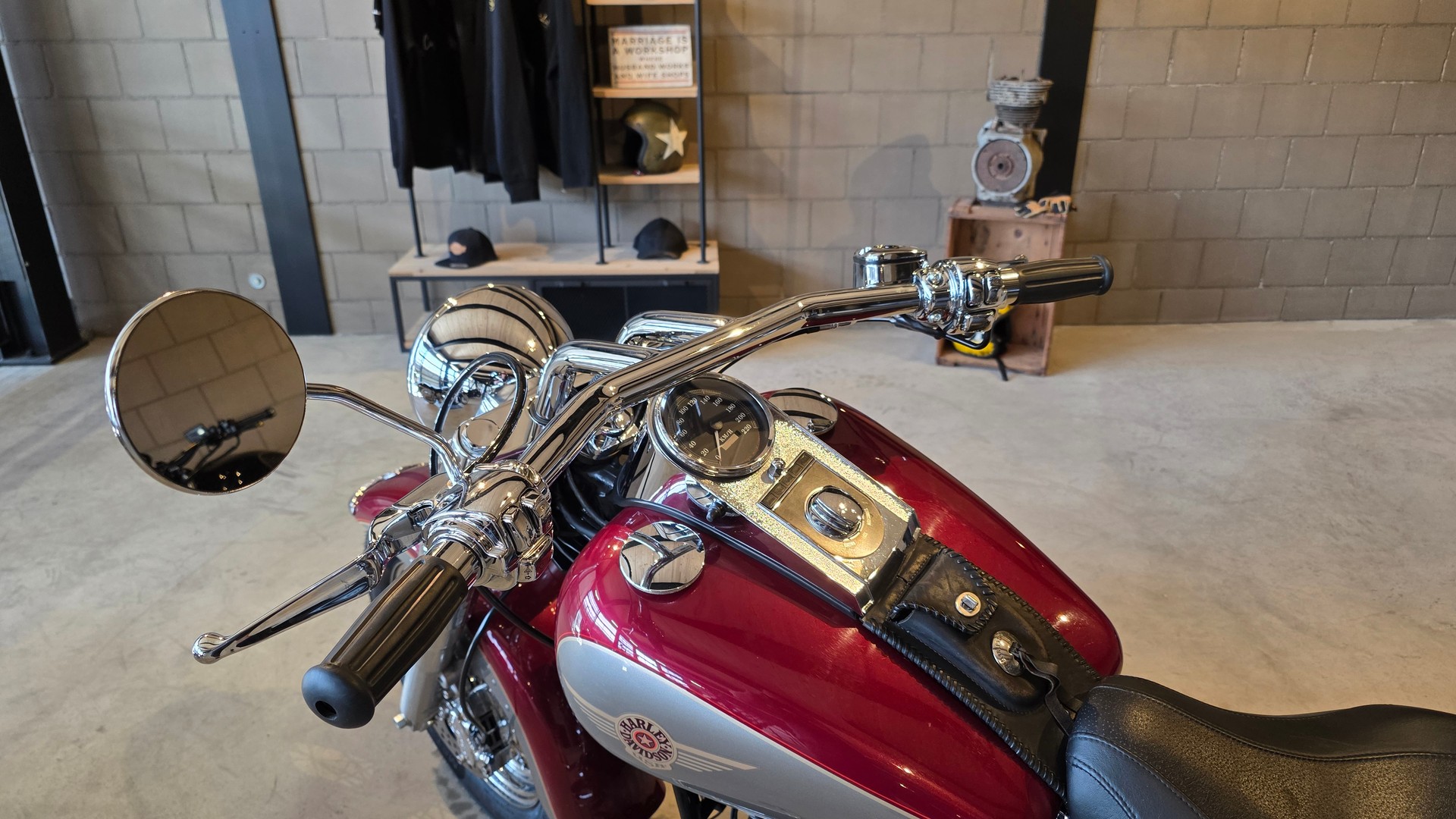 HARLEY-DAVIDSON FLSTF Fat Boy-image-7