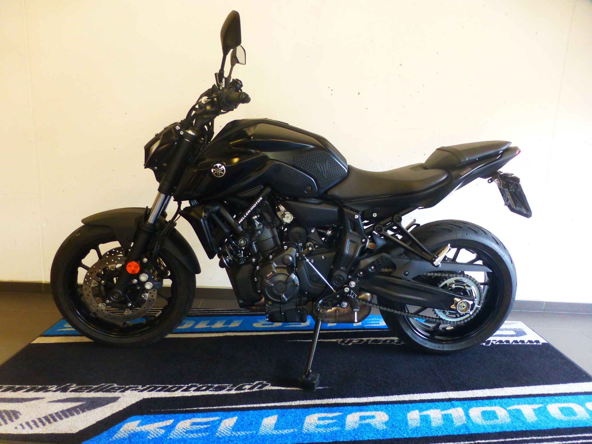 YAMAHA MT-07 (35KW)-image-1