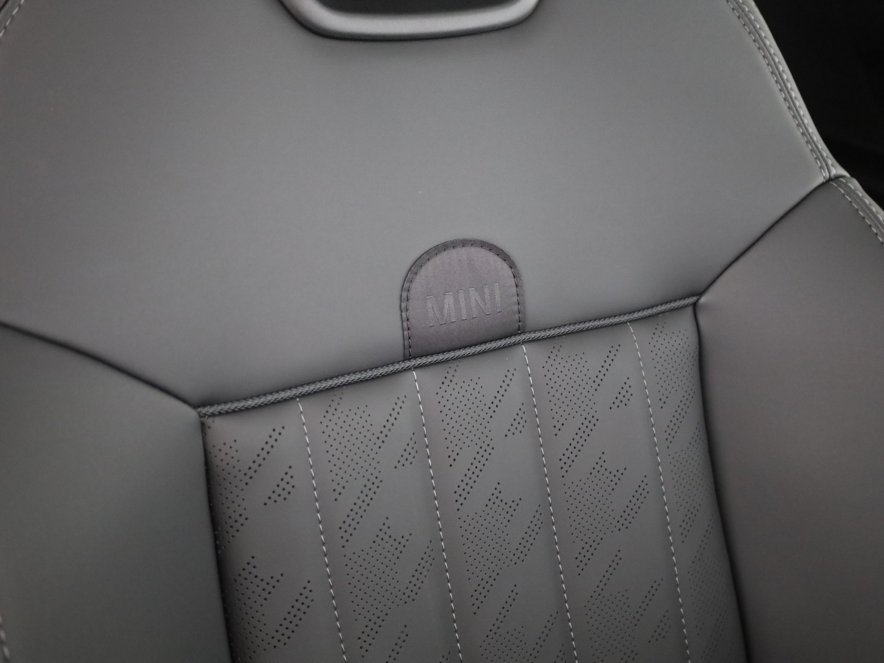MINI Cooper S DKG I MINI Days Offer-image-32