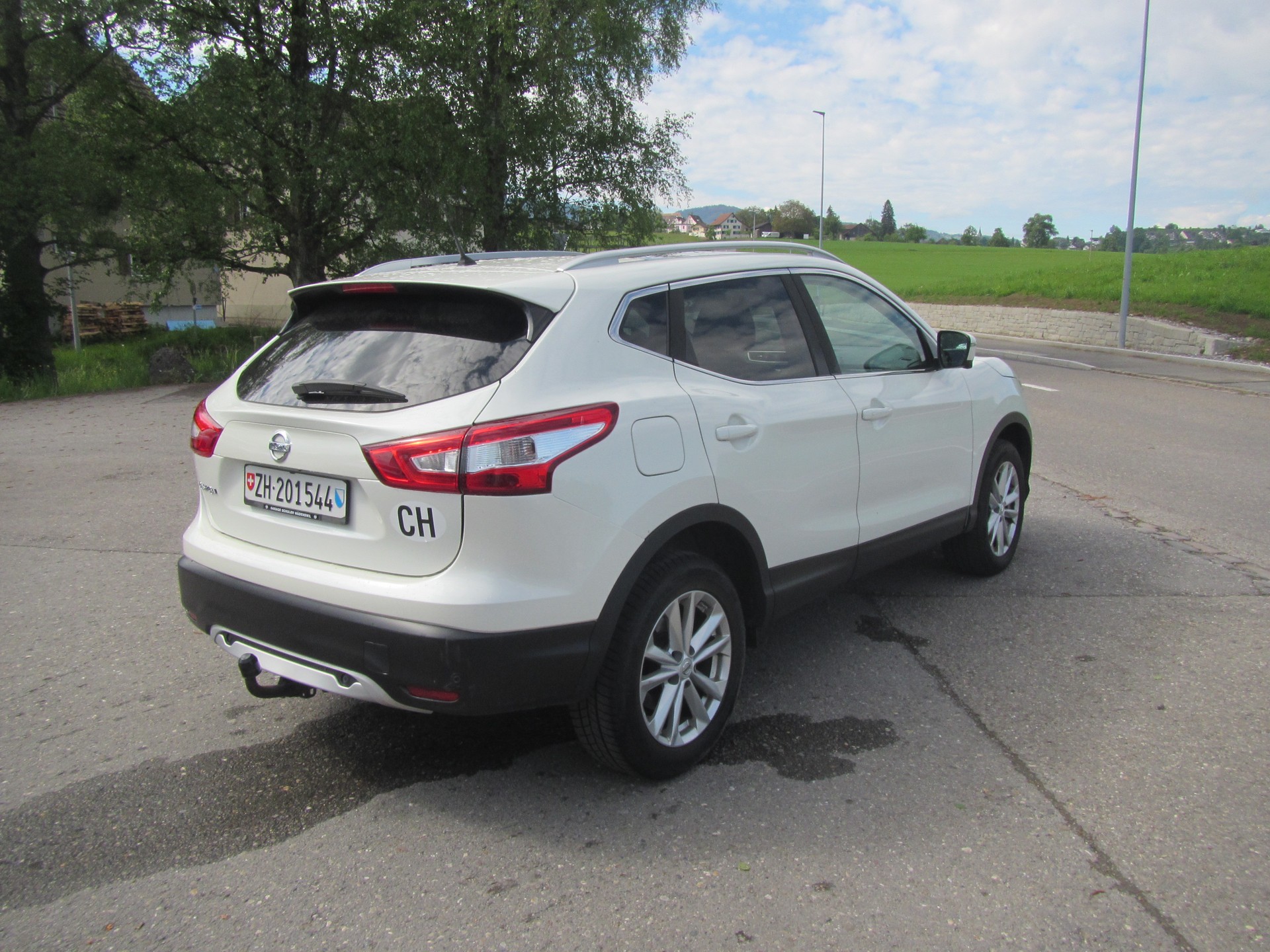 NISSAN Qashqai 1.6 dCi tekna ALL-MODE 4x4-image-2