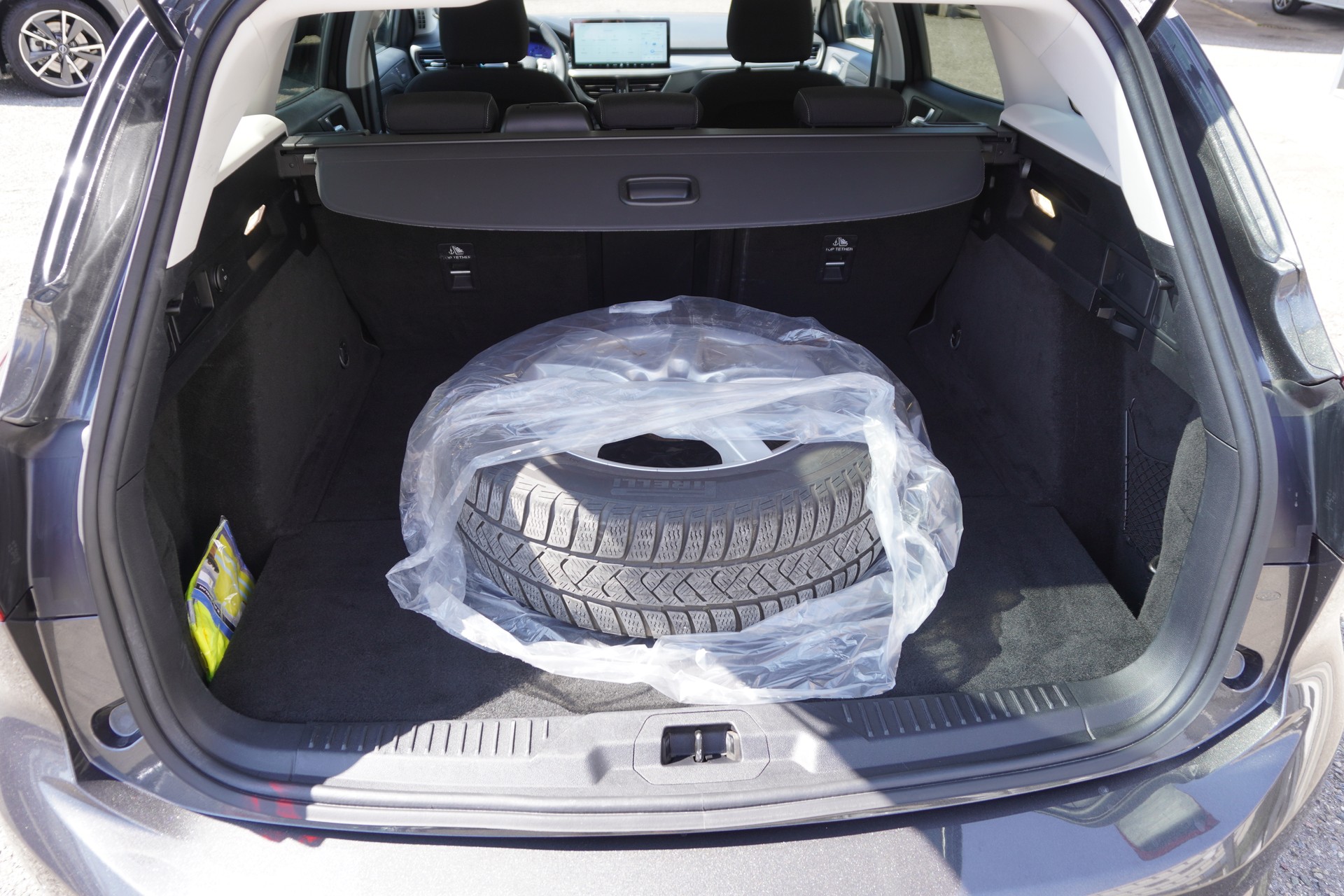 FORD Focus 1.0 MHEV Titanium X Automat-image-8