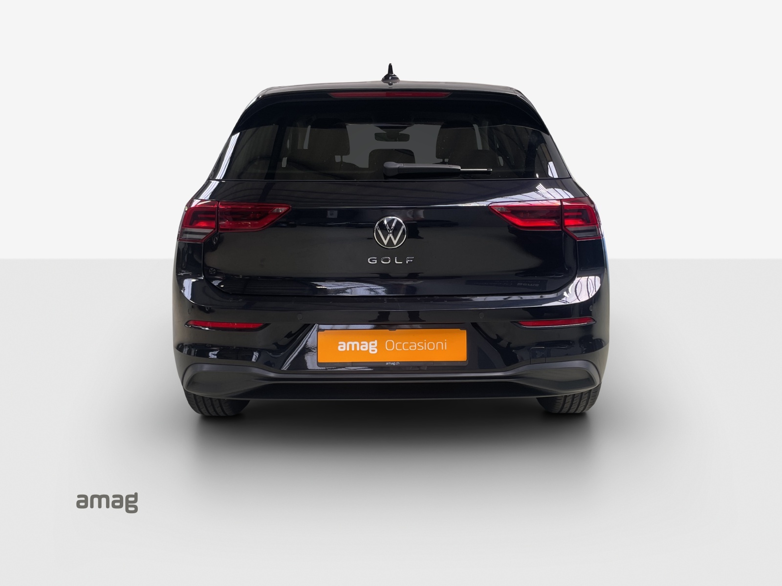 VW Golf 1.5 TSI ACT Life-showroom-element-3