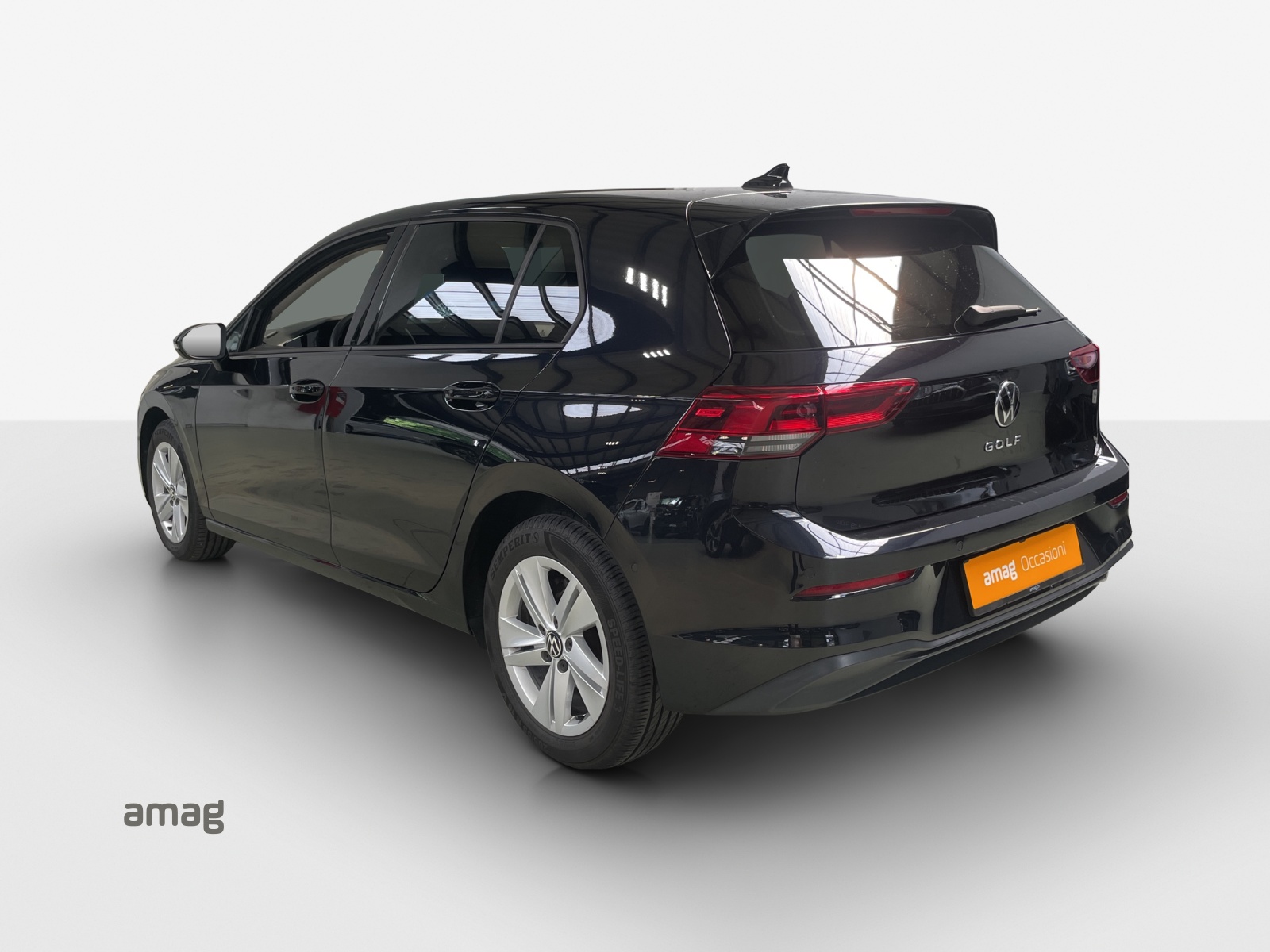 VW Golf 1.5 TSI ACT Life-showroom-element-2