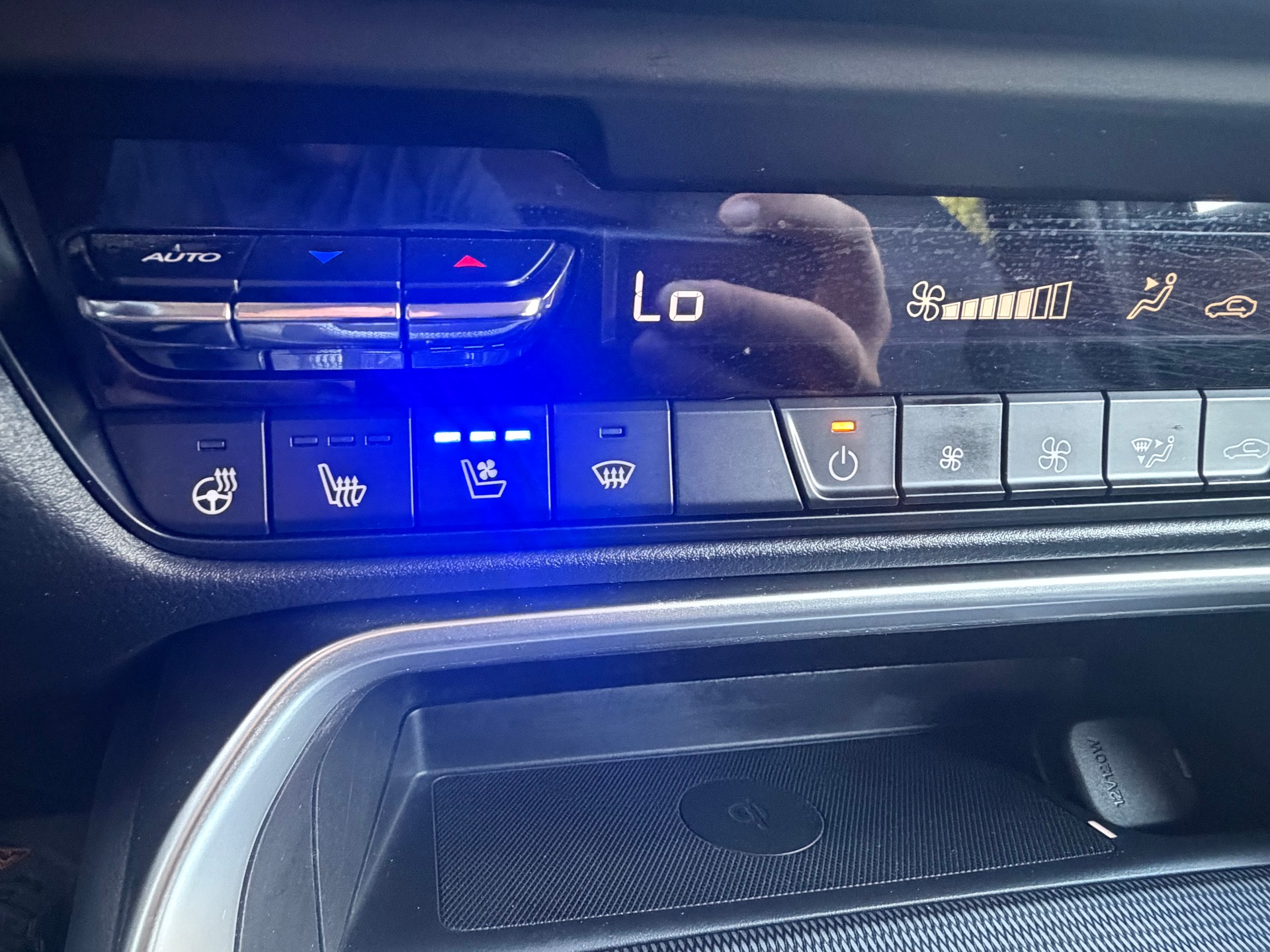 MAZDA CX-60 e-Skyactiv PHEV 327 AWD Homura-image-6
