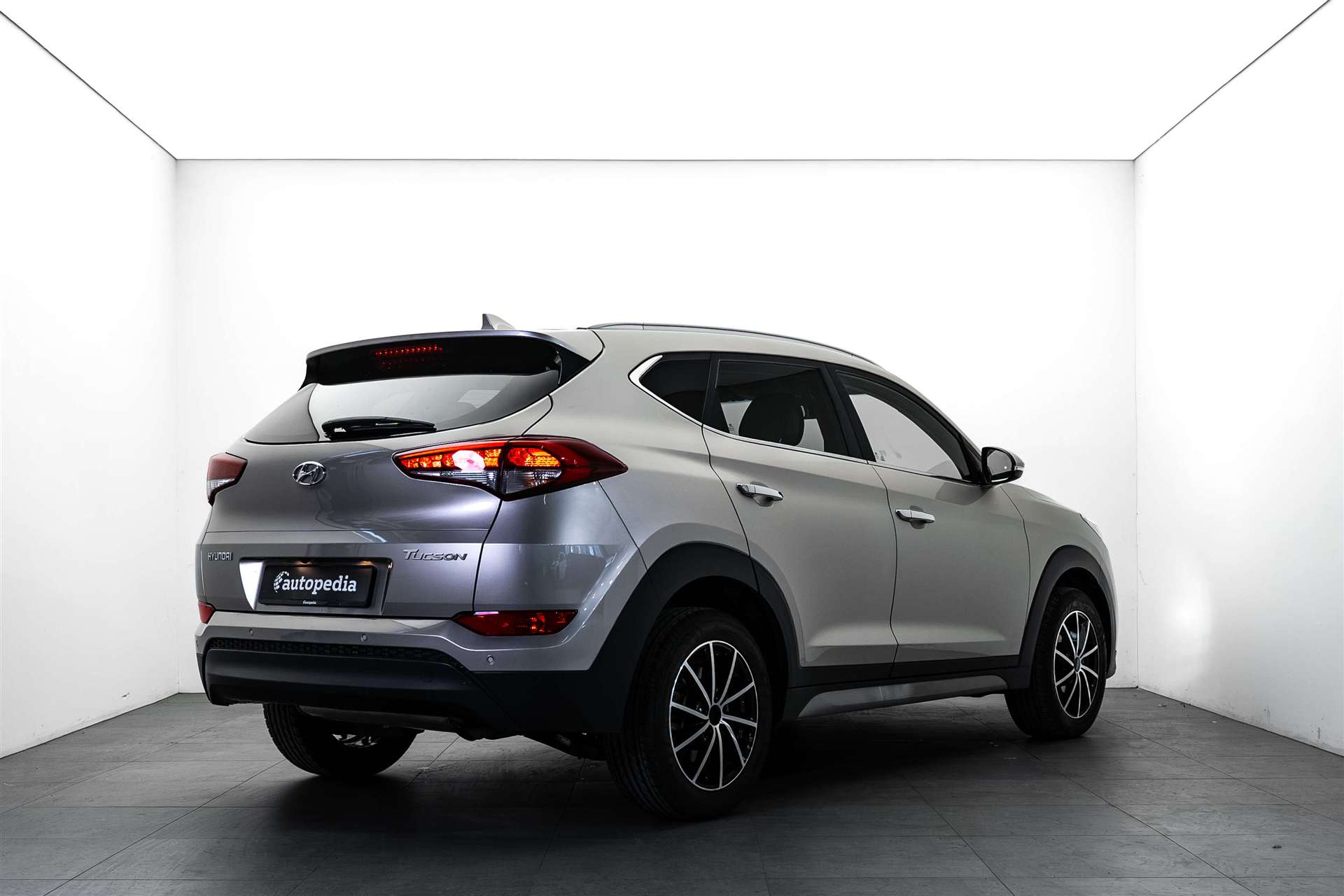HYUNDAI HYUNDAI Tucson 1.7 CRDI Plena 2WD DCT-showroom-element-2